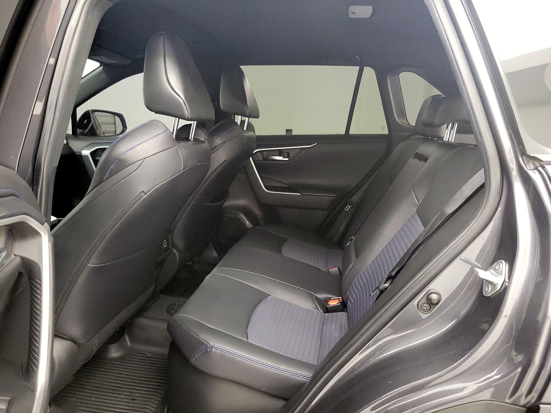 Thumbnail: 2024 Toyota RAV4 - 20