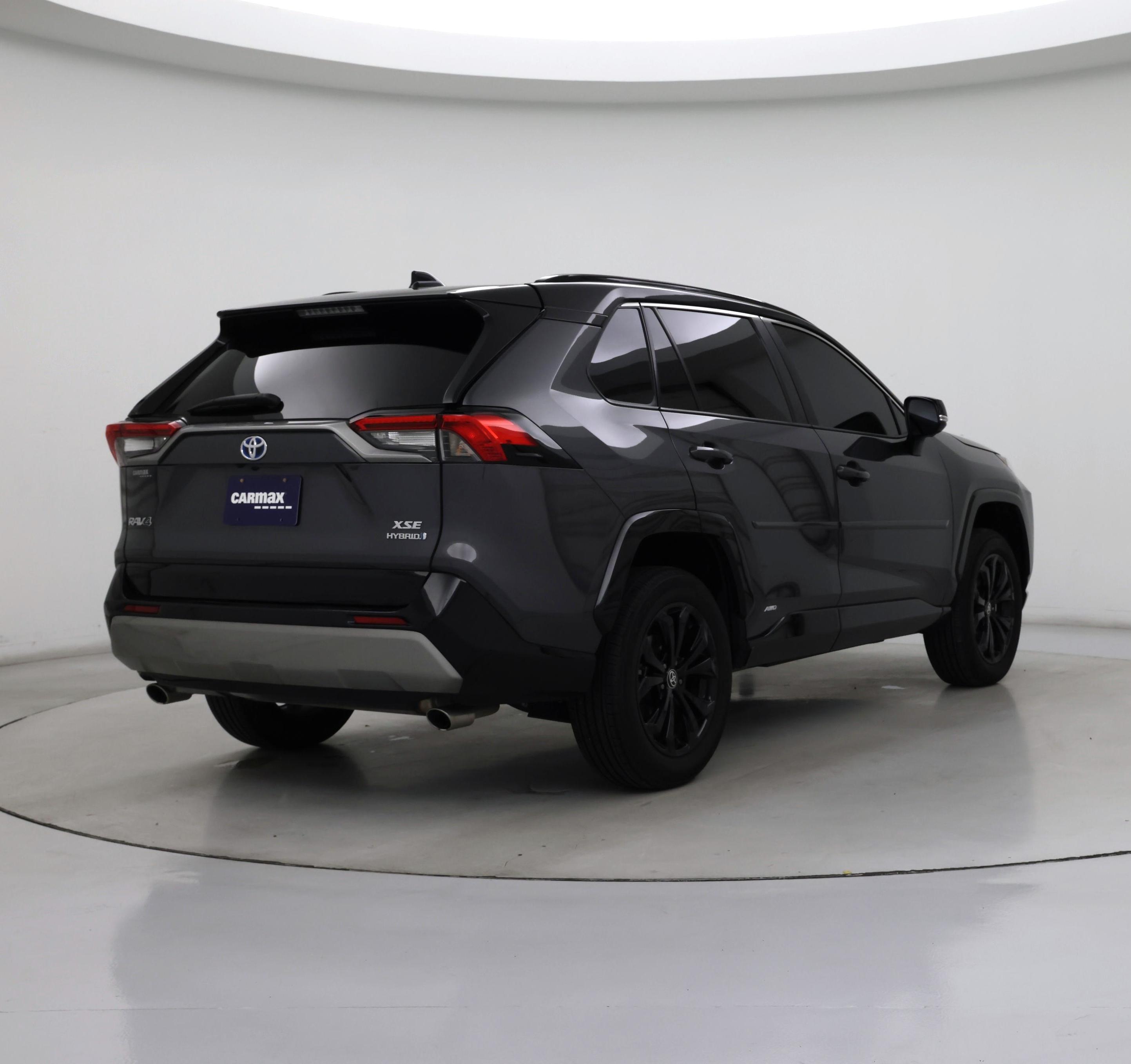 Thumbnail: 2024 Toyota RAV4 - 8