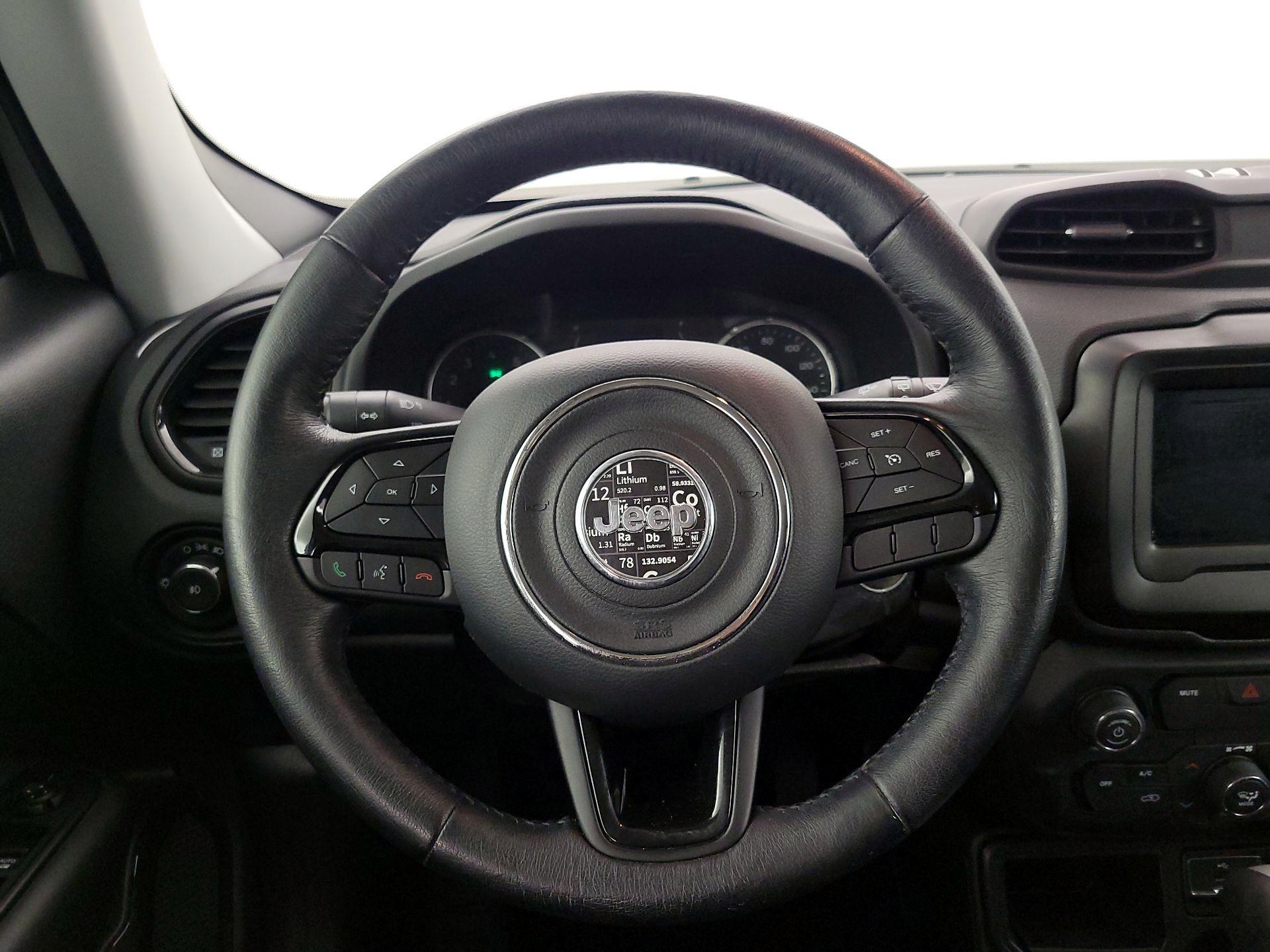 Thumbnail: 2020 Jeep Renegade - 10