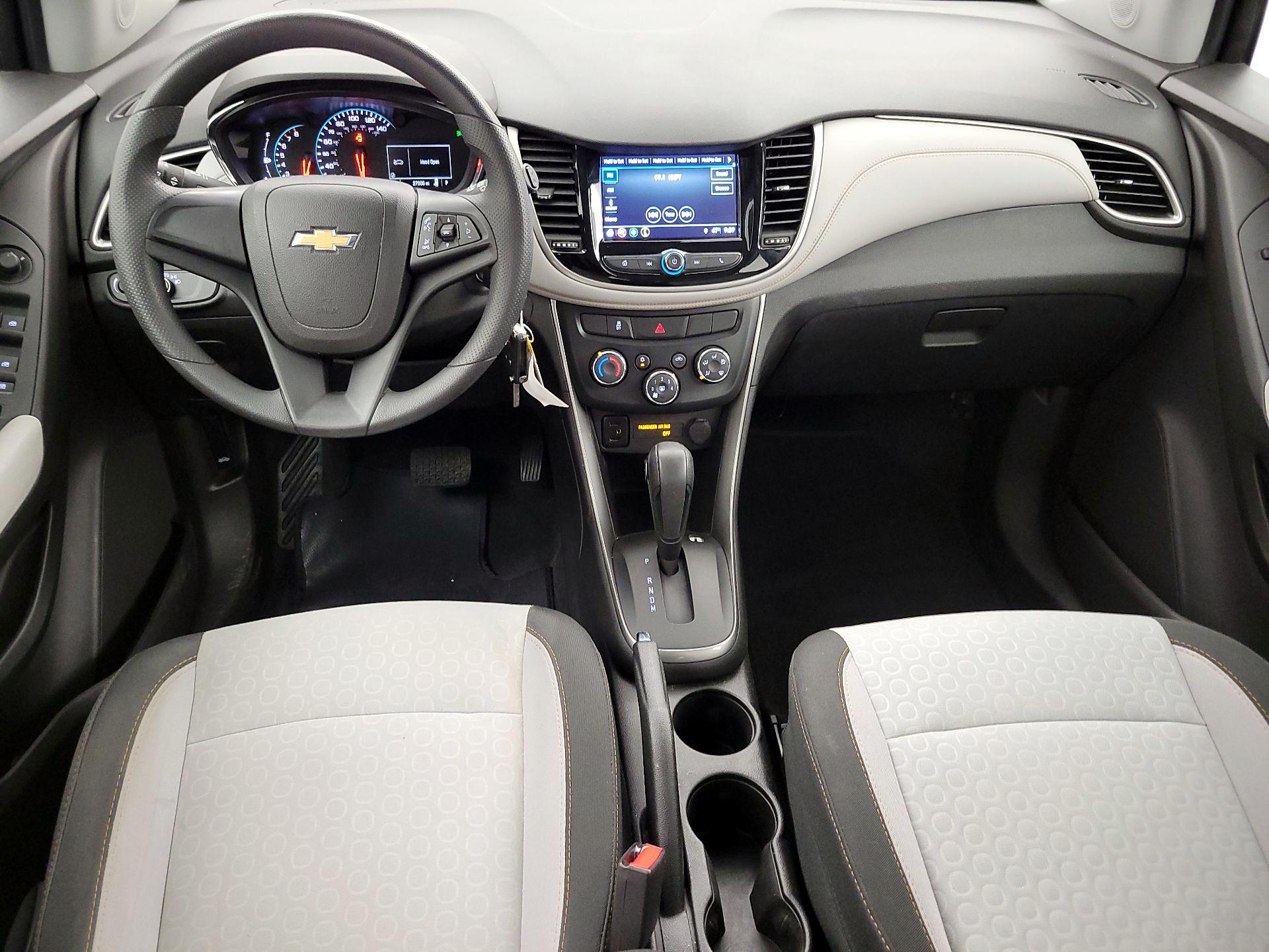 Thumbnail: 2018 Chevrolet Trax - 9