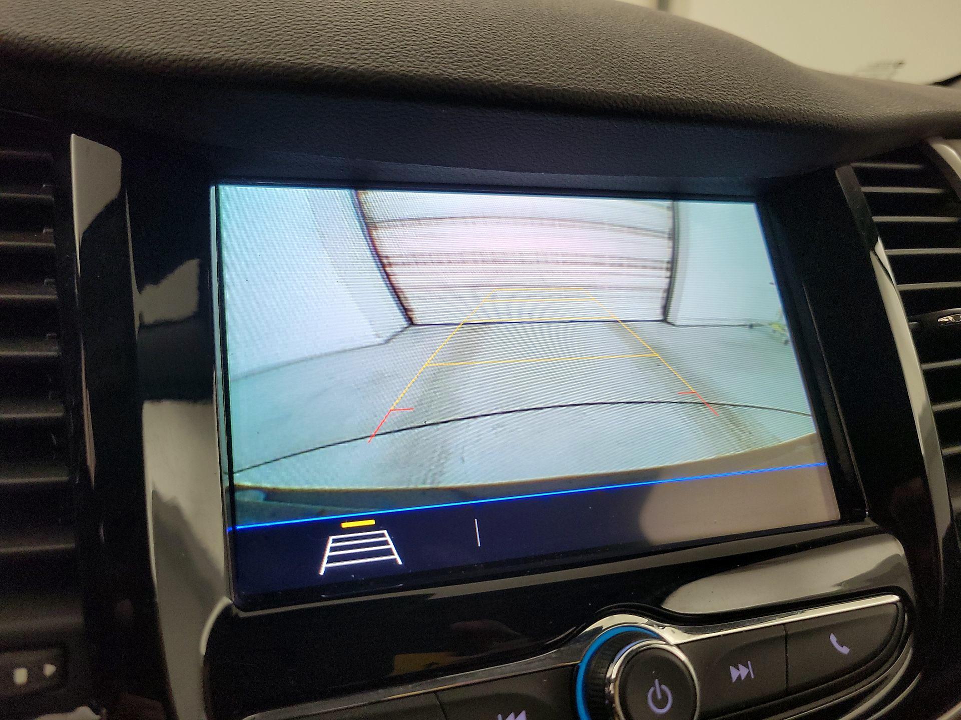 Thumbnail: 2018 Chevrolet Trax - 14