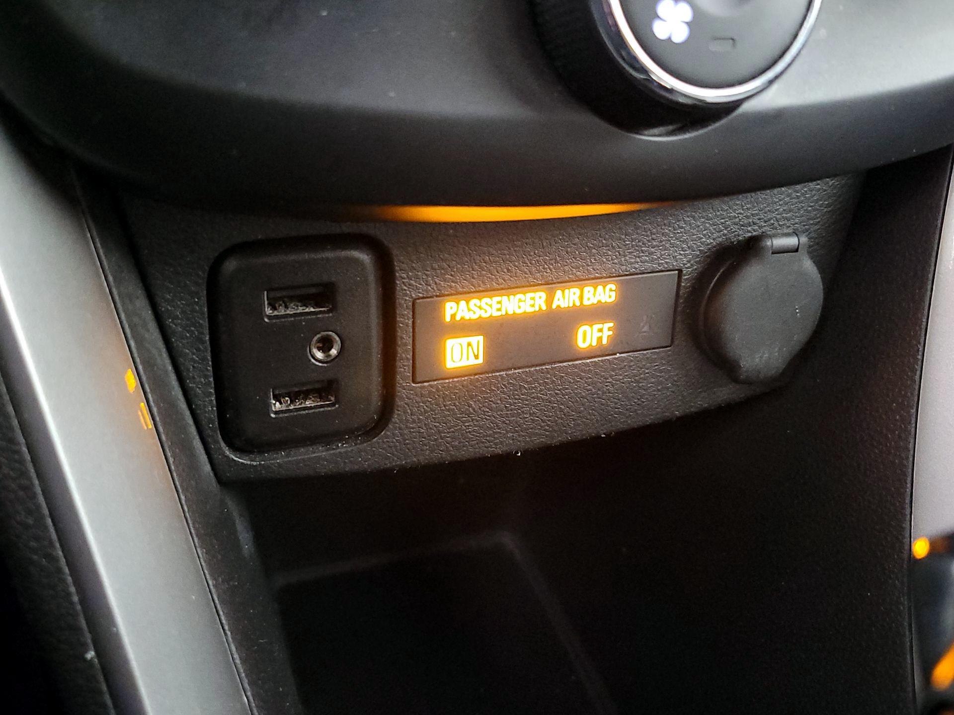 Thumbnail: 2018 Chevrolet Trax - 18