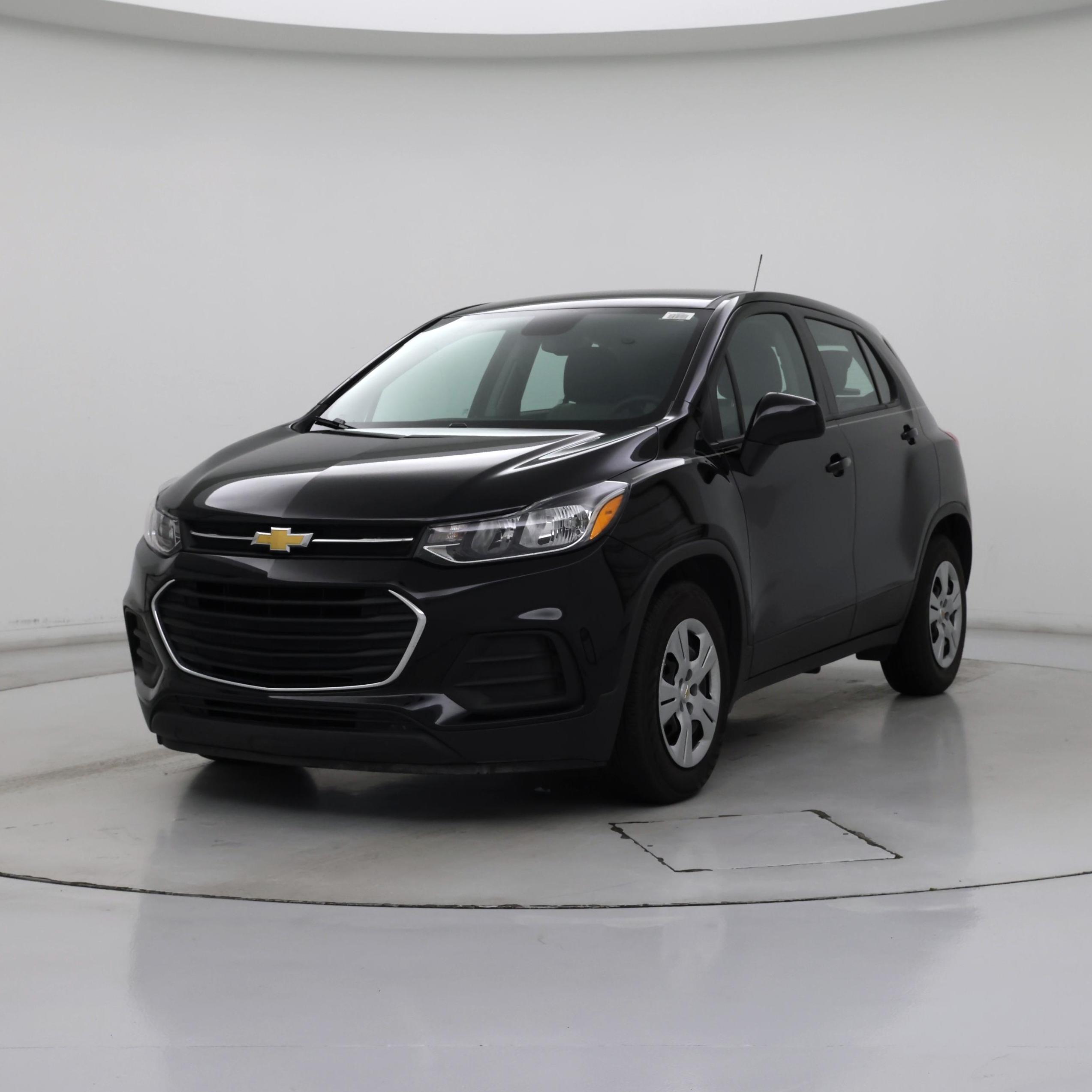 Thumbnail: 2018 Chevrolet Trax - 4