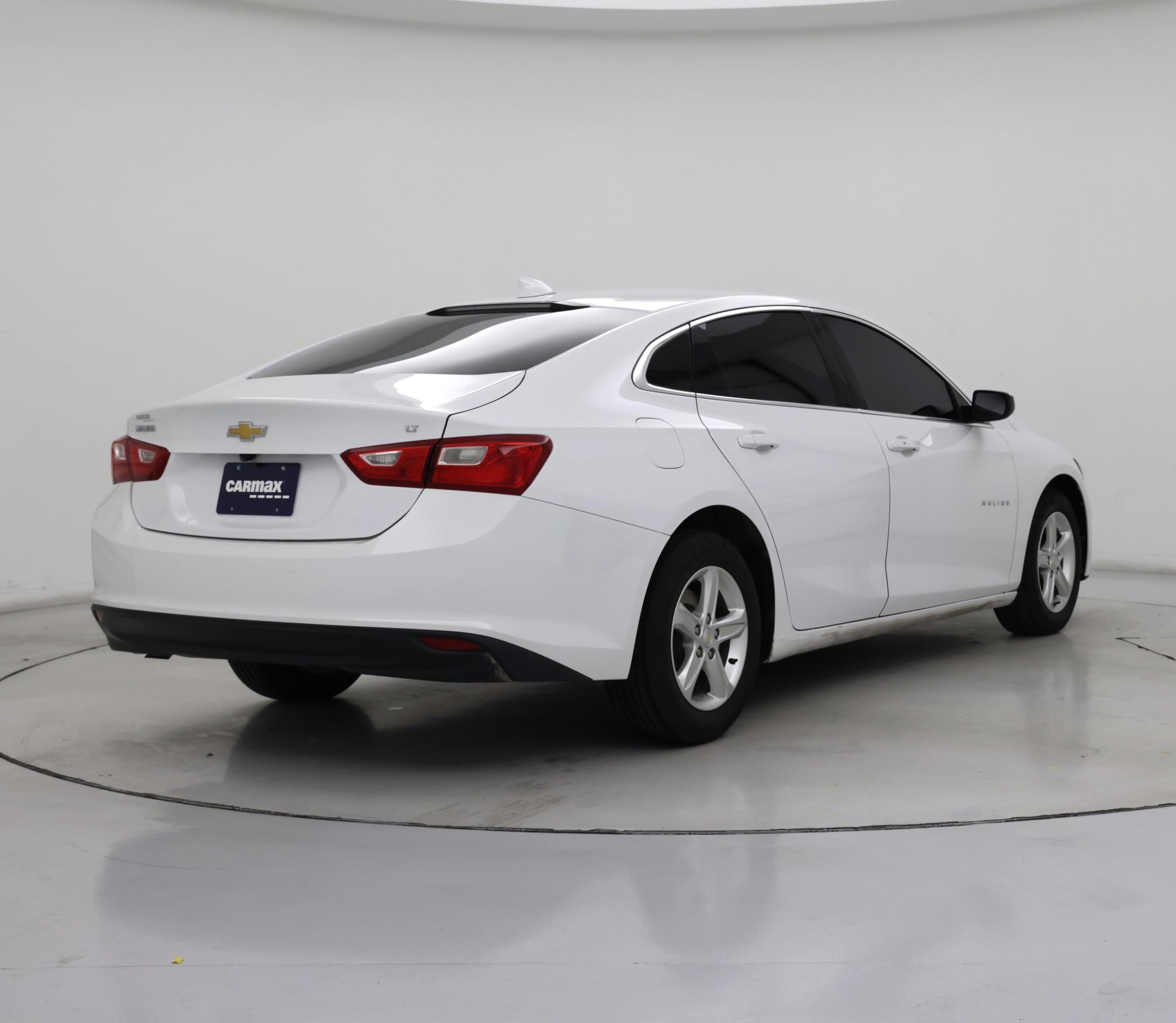 Thumbnail: 2023 Chevrolet Malibu - 8