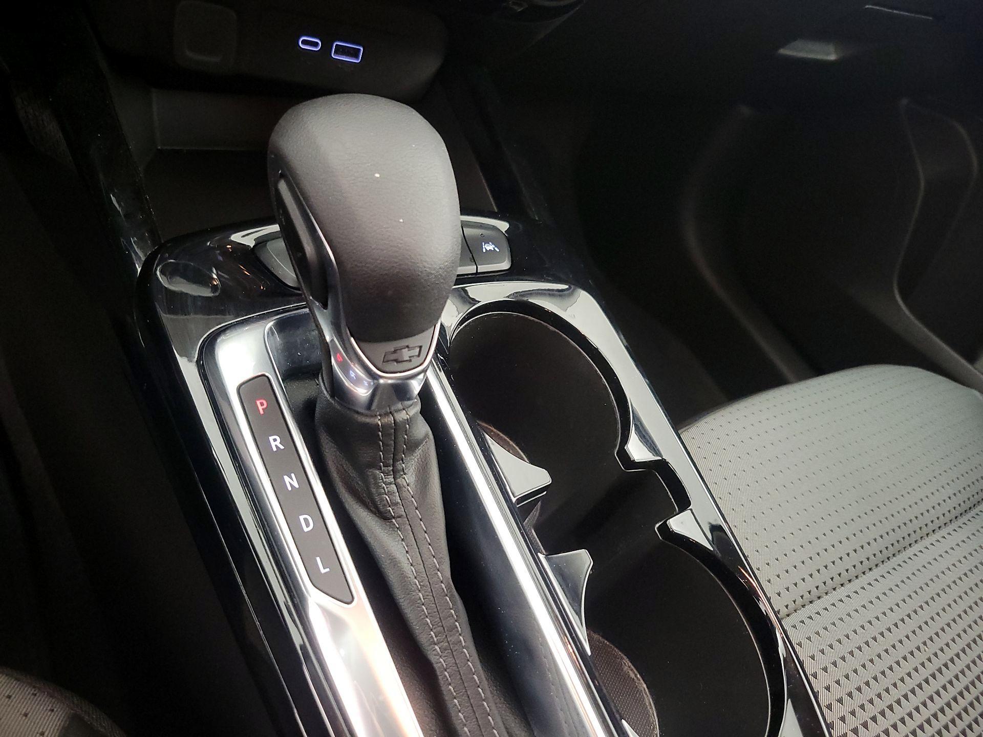 Thumbnail: 2025 Chevrolet Trax - 17