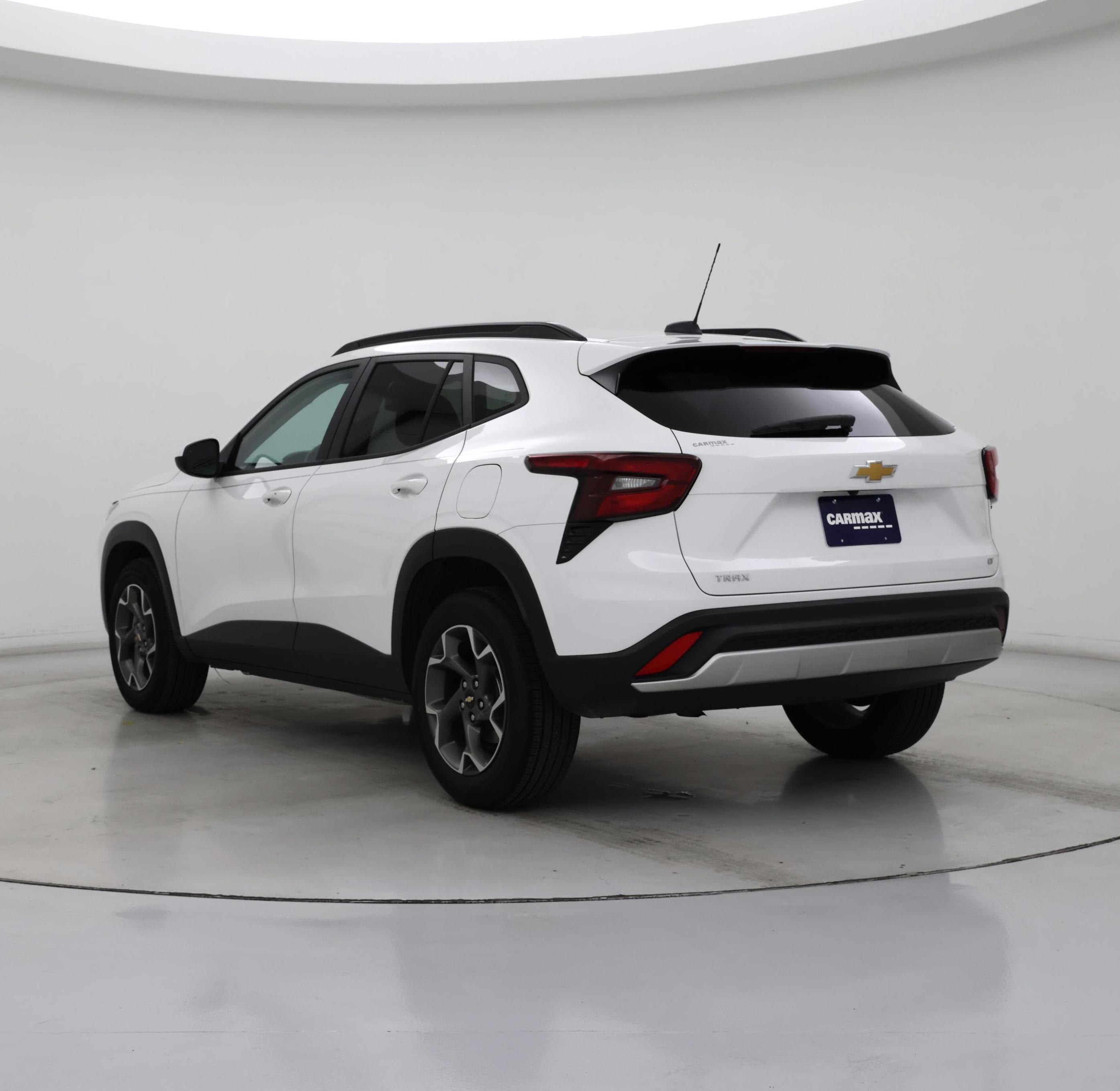 Thumbnail: 2025 Chevrolet Trax - 2