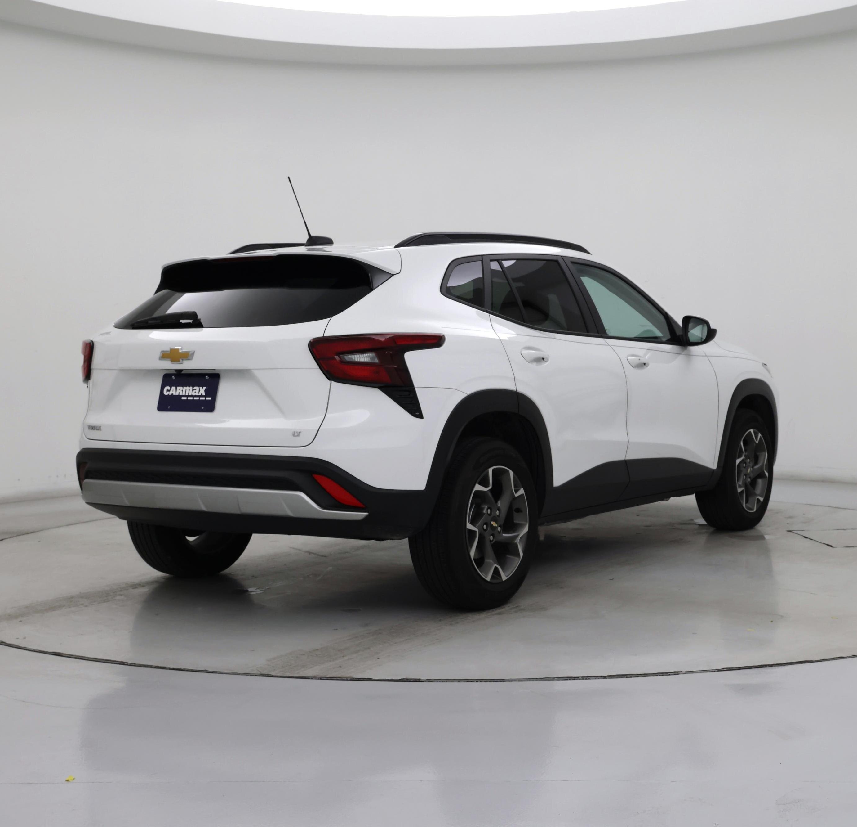 Thumbnail: 2025 Chevrolet Trax - 8