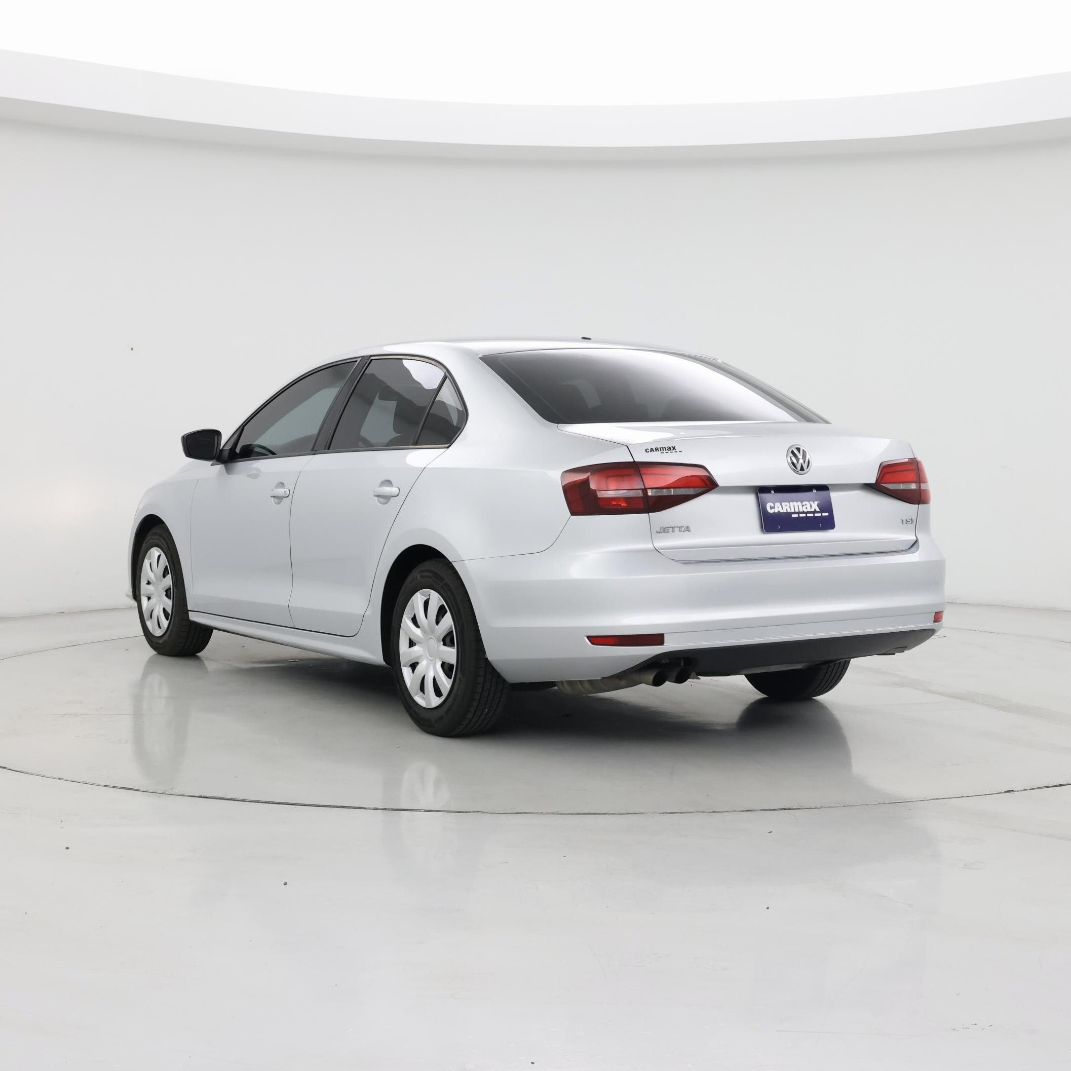 Thumbnail: 2016 Volkswagen Jetta - 2