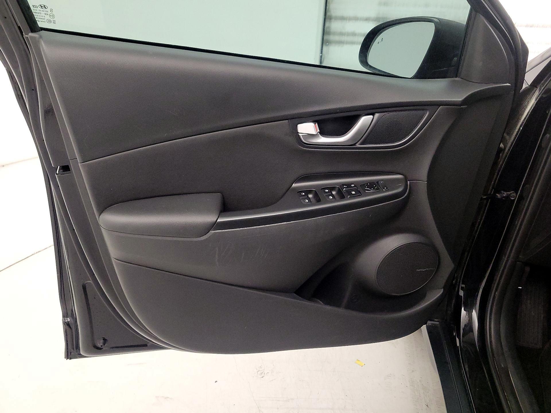 Thumbnail: 2023 Hyundai Kona - 12