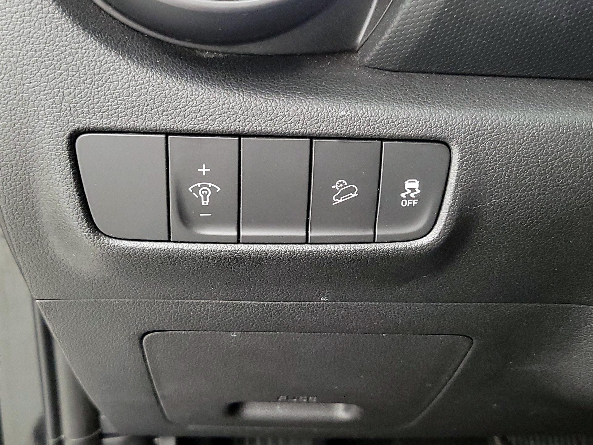 Thumbnail: 2023 Hyundai Kona - 13