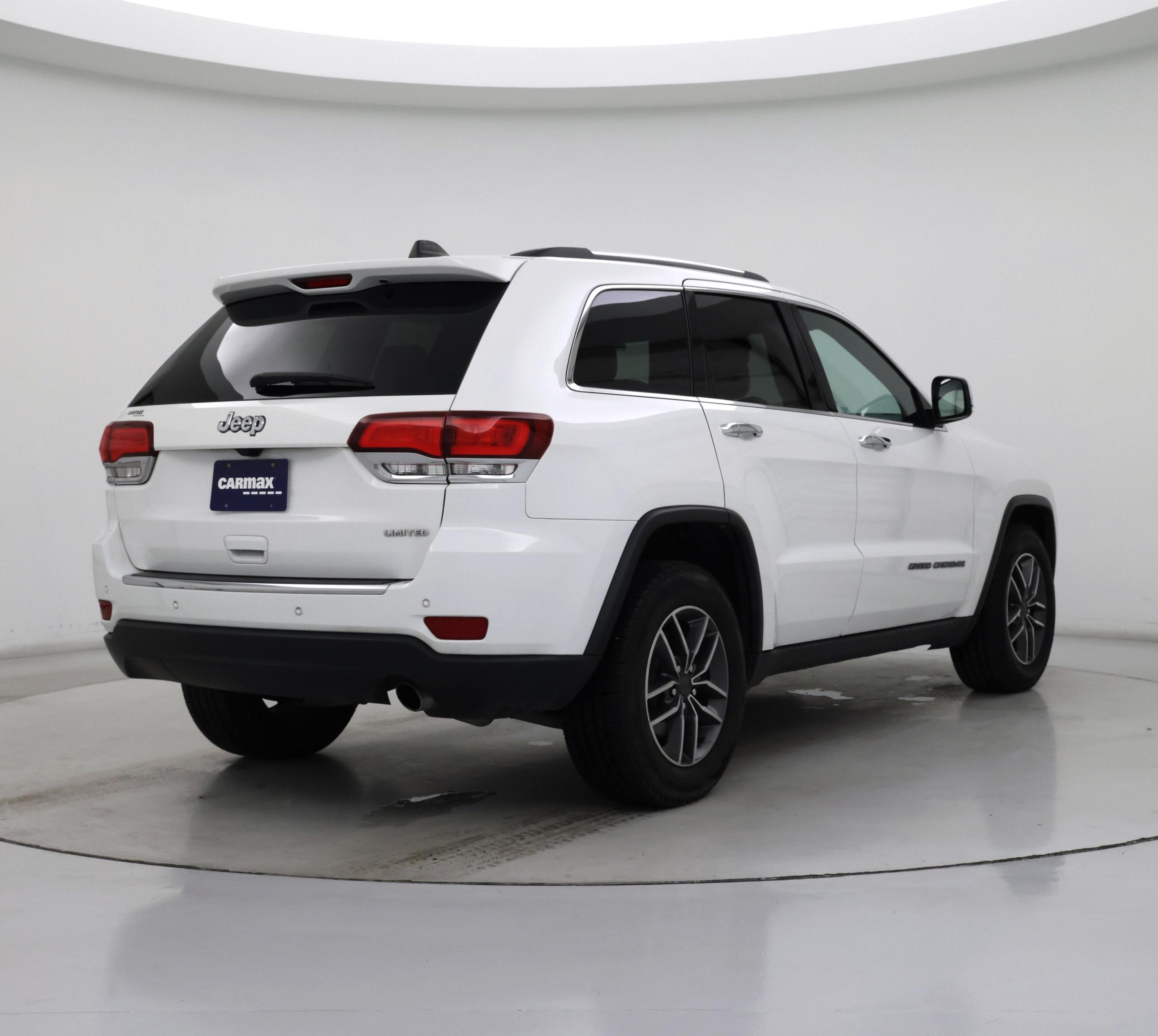 Thumbnail: 2020 Jeep Grand Cherokee - 8