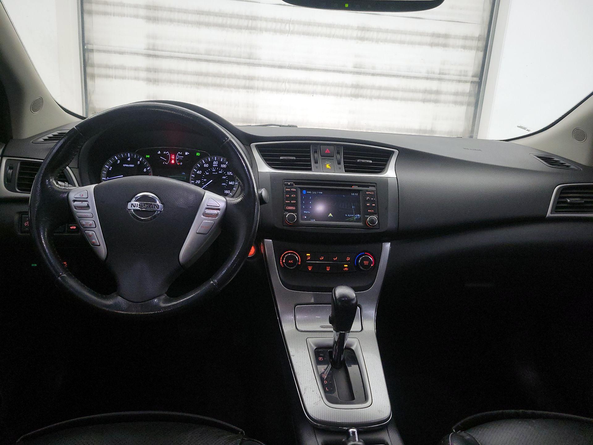 Thumbnail: 2015 Nissan Sentra - 9