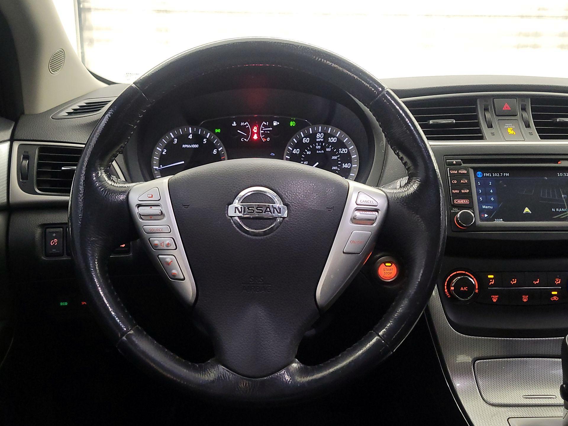Thumbnail: 2015 Nissan Sentra - 10