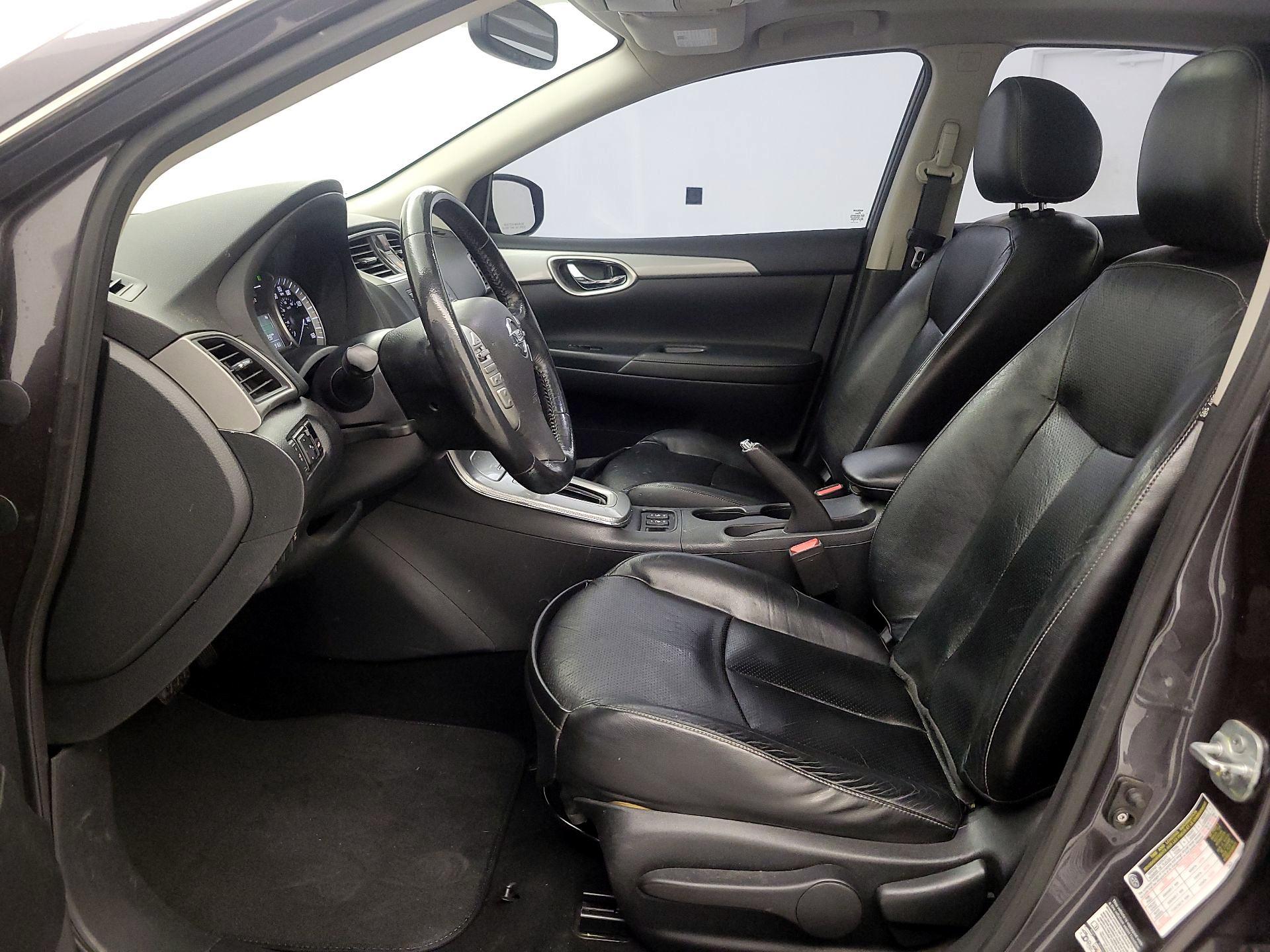 Thumbnail: 2015 Nissan Sentra - 11