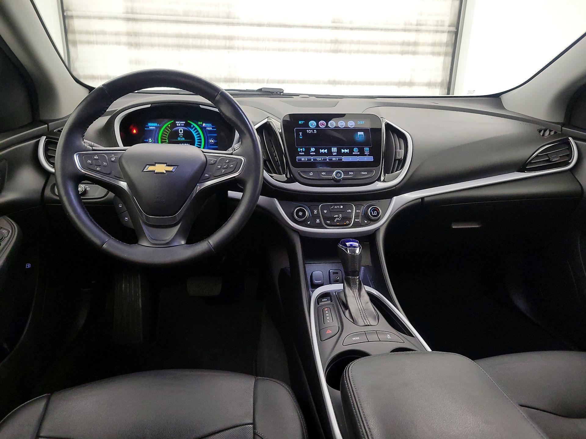 Thumbnail: 2017 Chevrolet Volt - 9