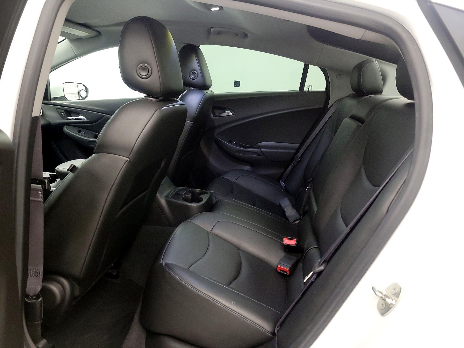 Thumbnail: 2017 Chevrolet Volt - 19