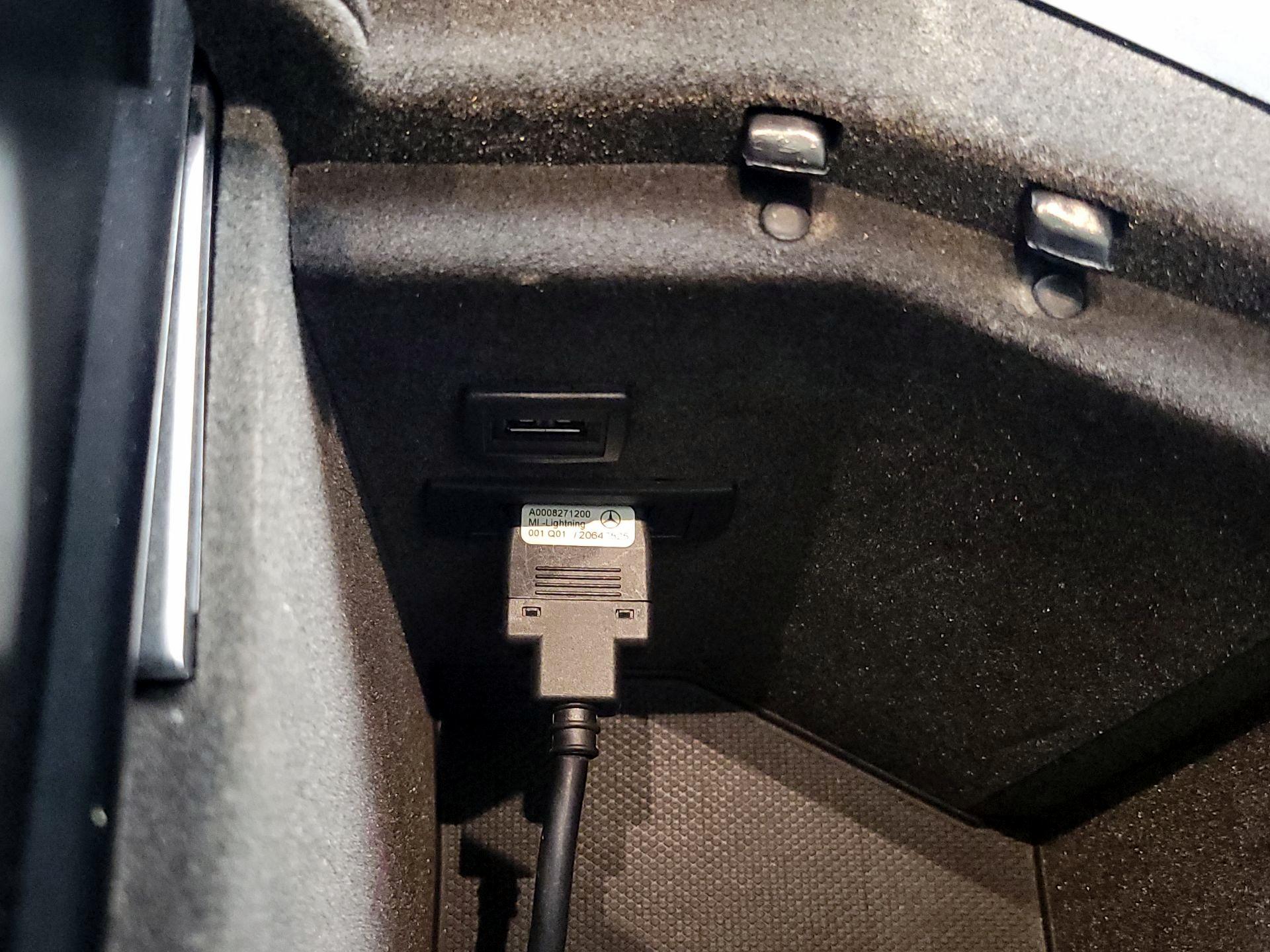 Thumbnail: 2015 Mercedes-Benz M-Class - 19