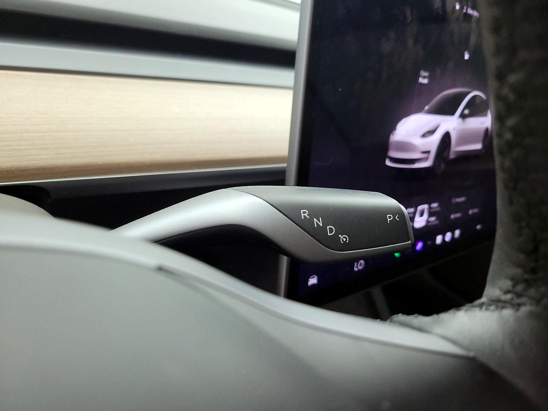 Thumbnail: 2022 Tesla Model 3 - 17