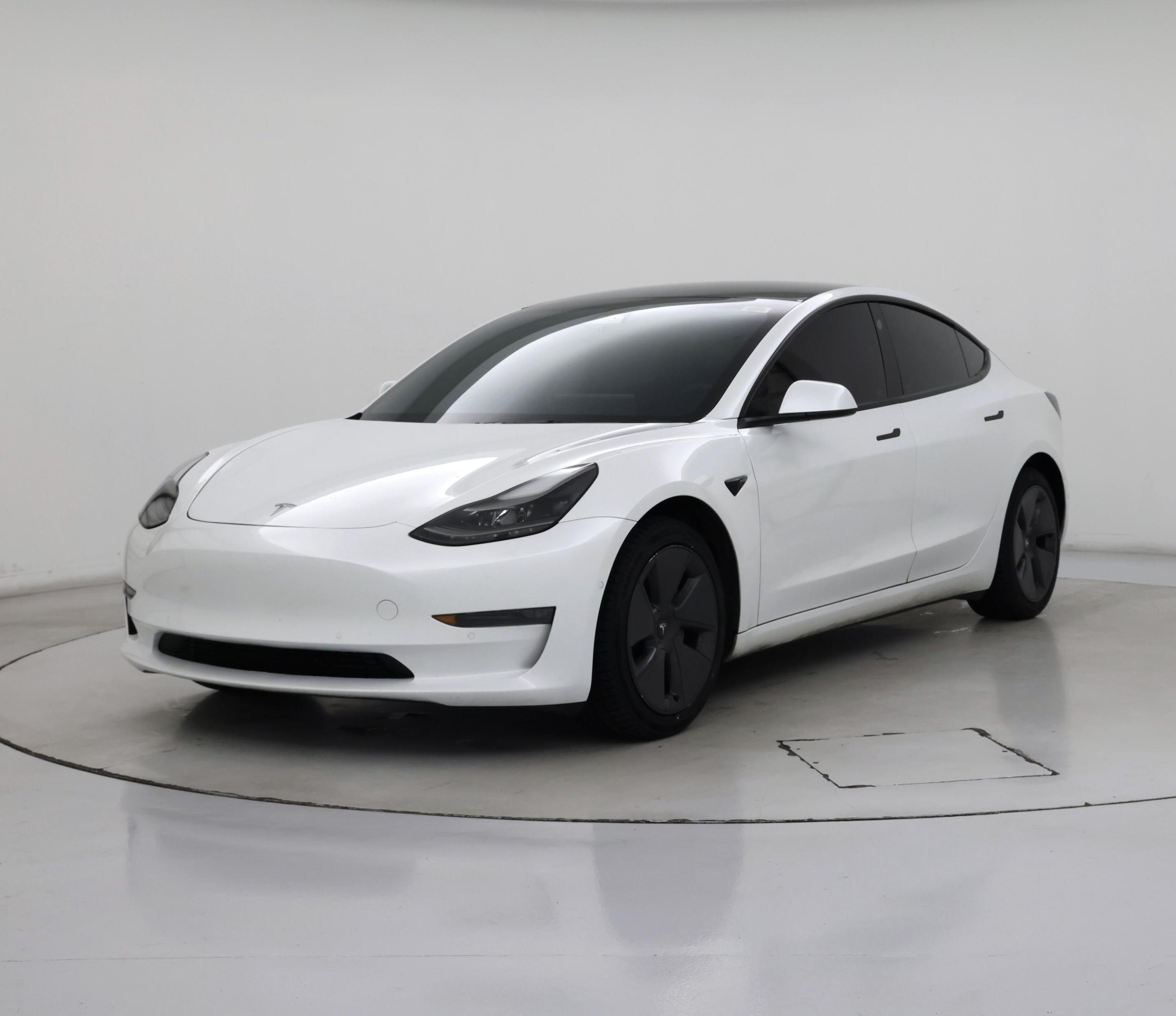 Thumbnail: 2022 Tesla Model 3 - 4