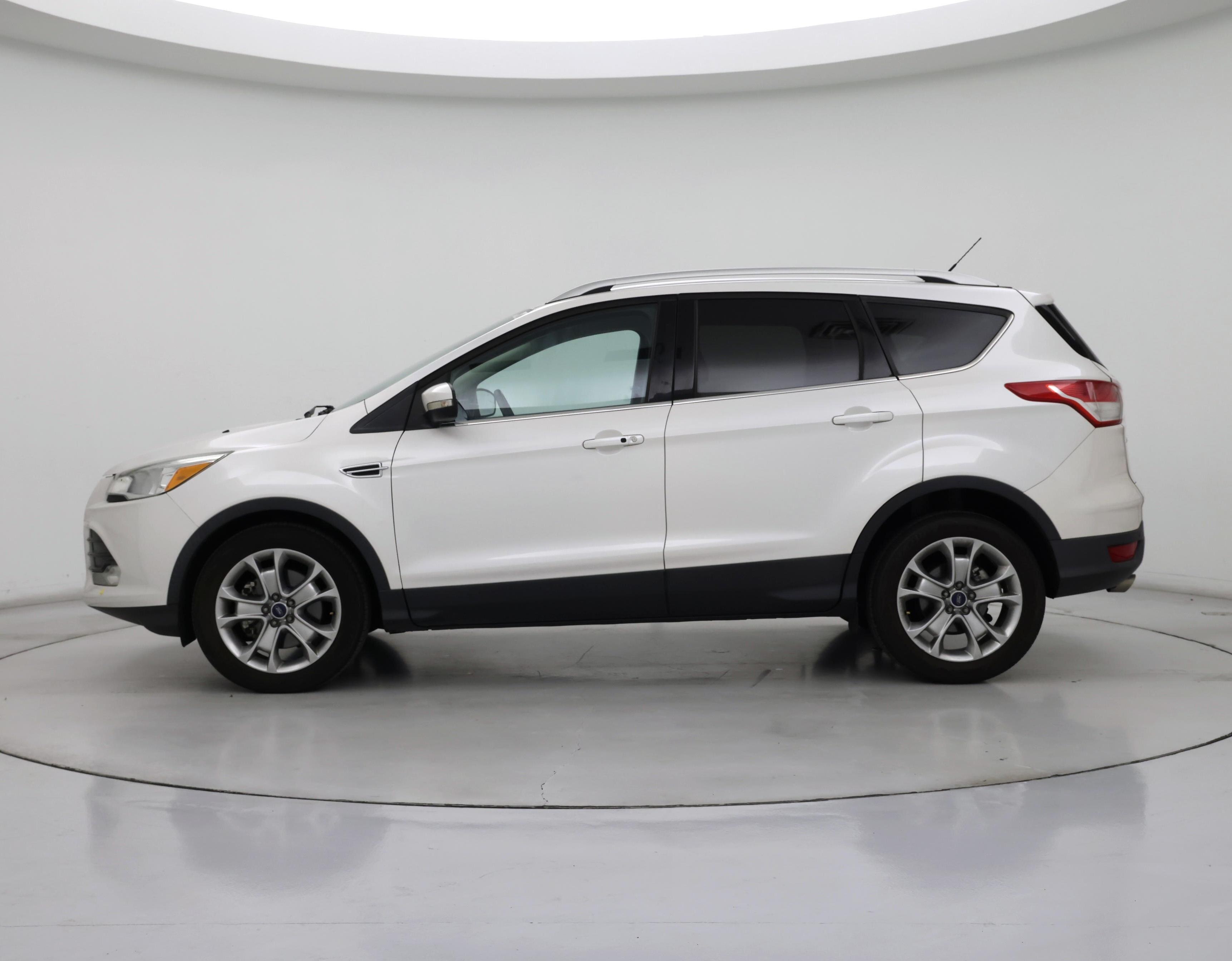 Thumbnail: 2016 Ford Escape - 3