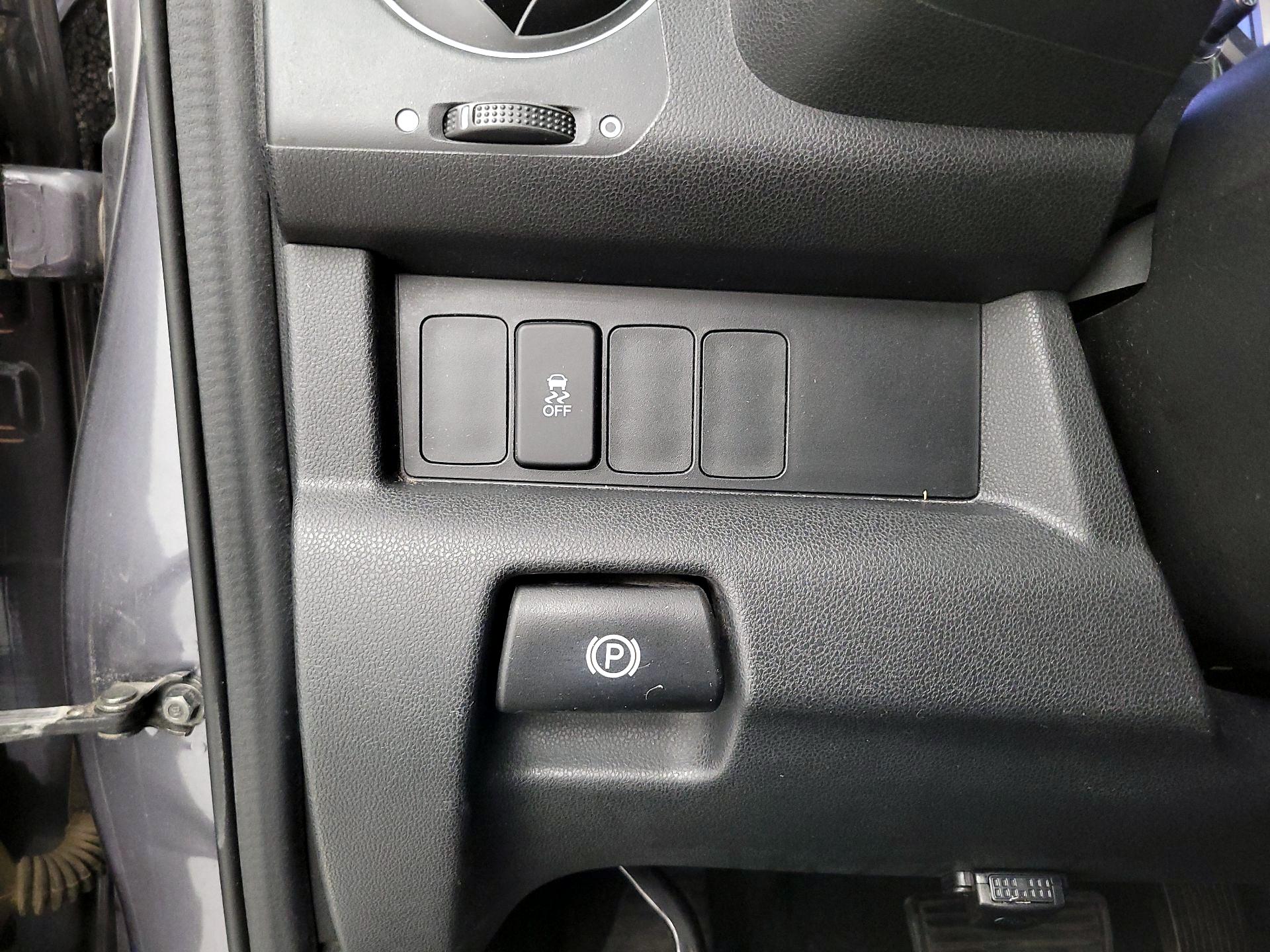 Thumbnail: 2014 Honda Pilot - 13