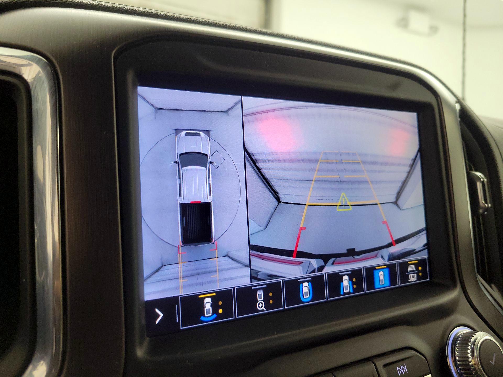 Thumbnail: 2020 GMC Sierra 3500 - 15