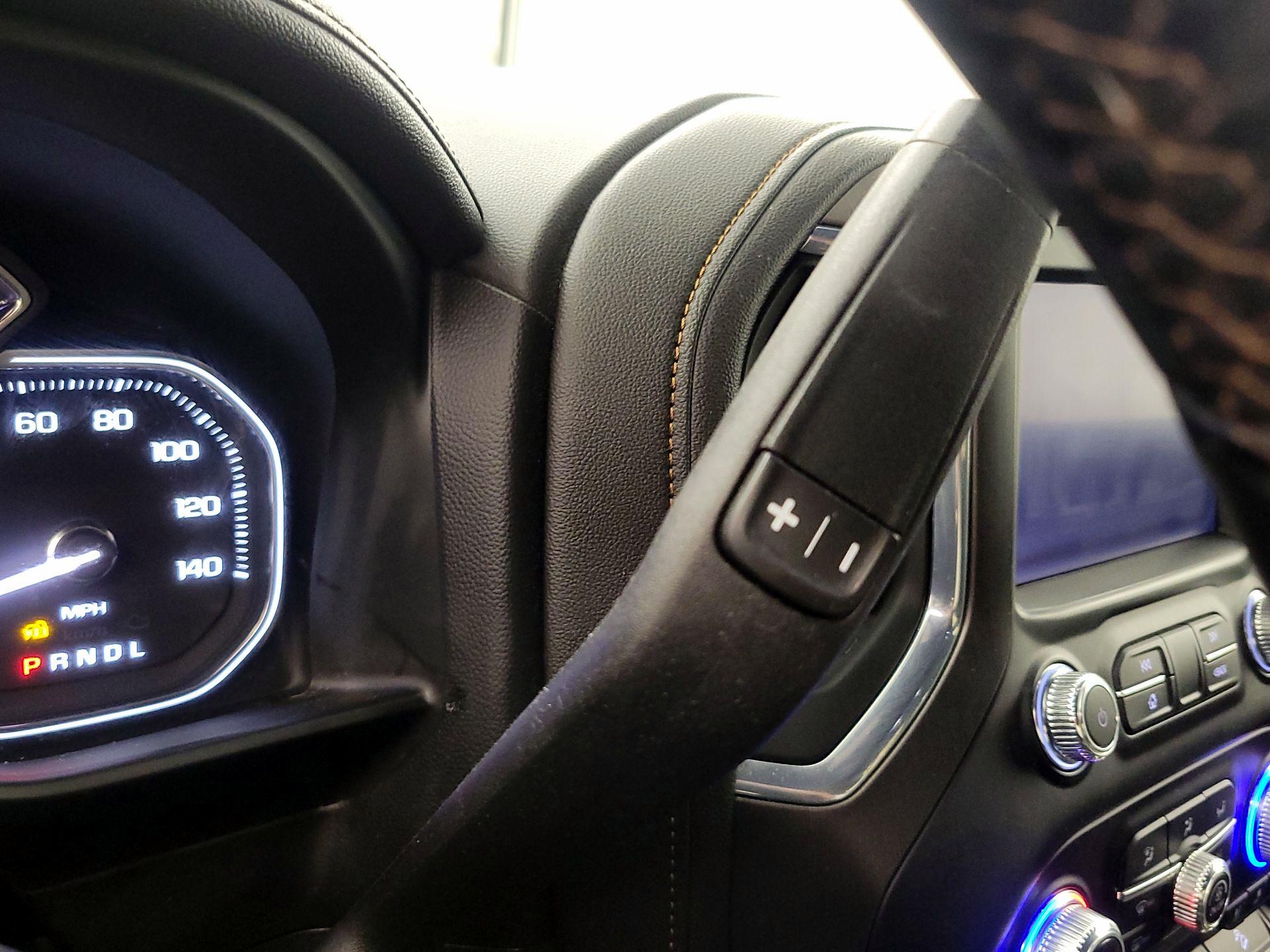 Thumbnail: 2020 GMC Sierra 3500 - 18