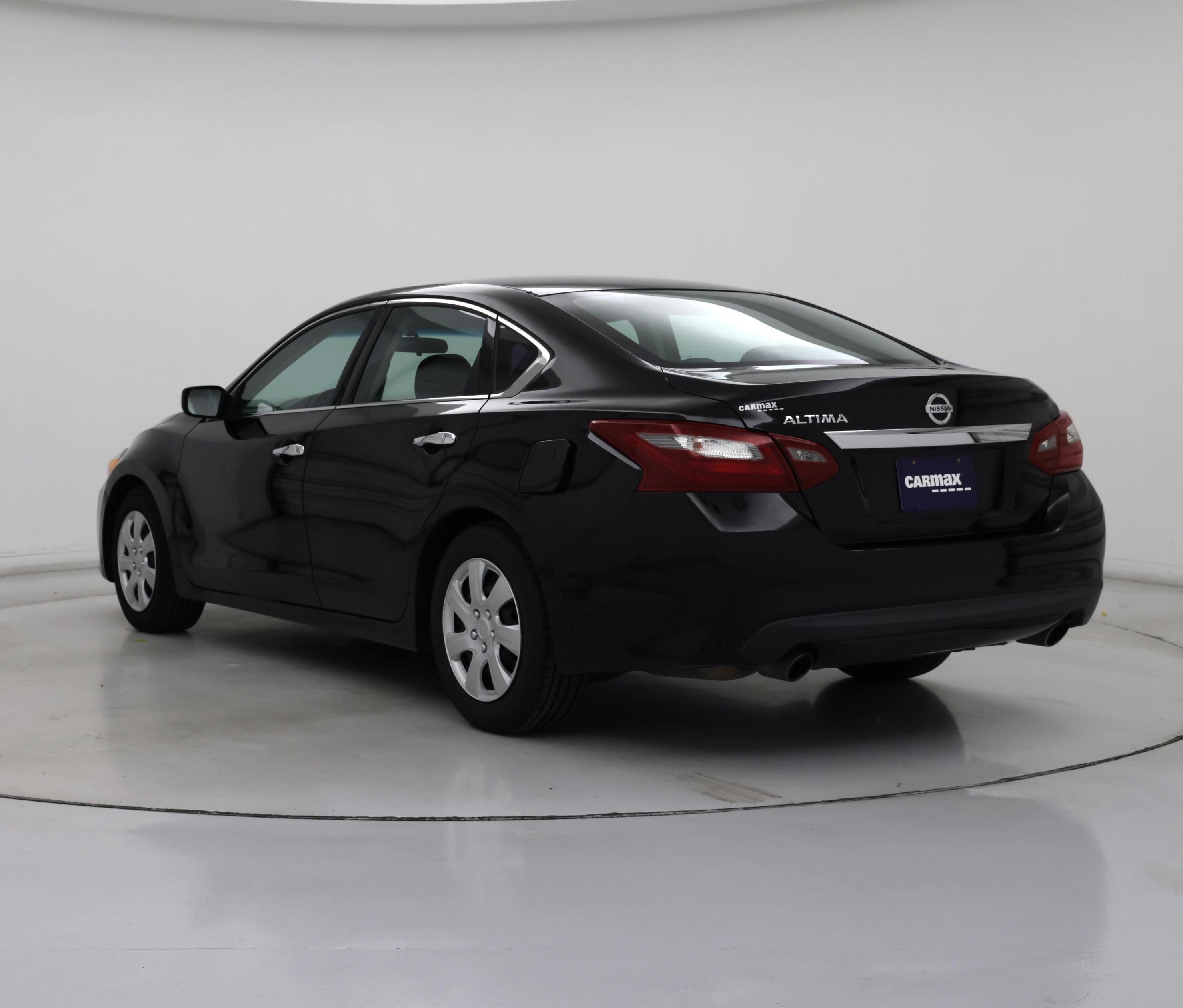 Thumbnail: 2018 Nissan Altima - 2