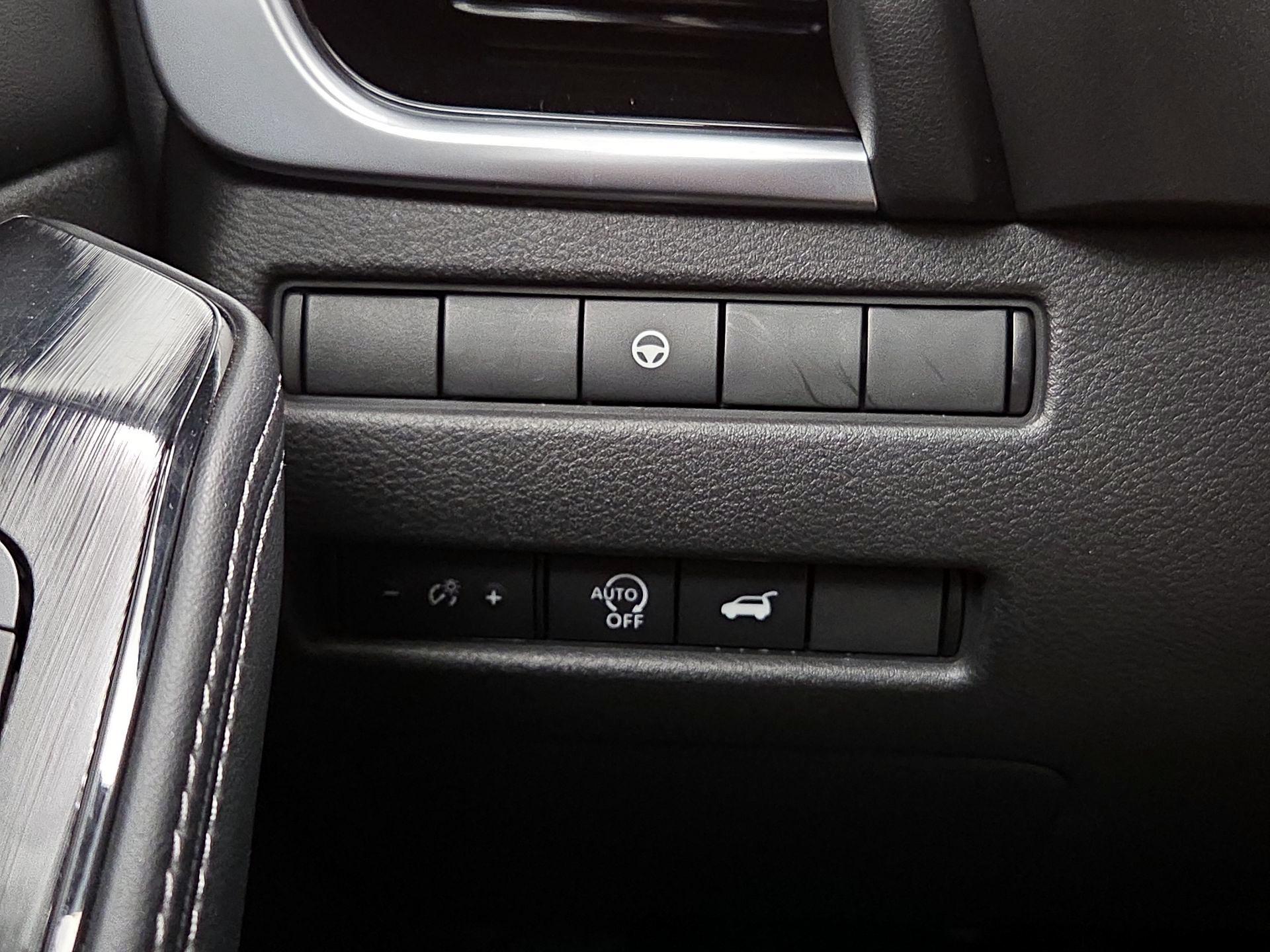 Thumbnail: 2023 Nissan Rogue - 13