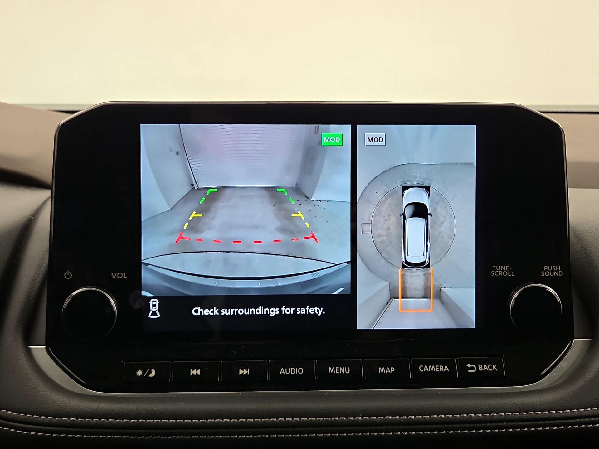 Thumbnail: 2023 Nissan Rogue - 15