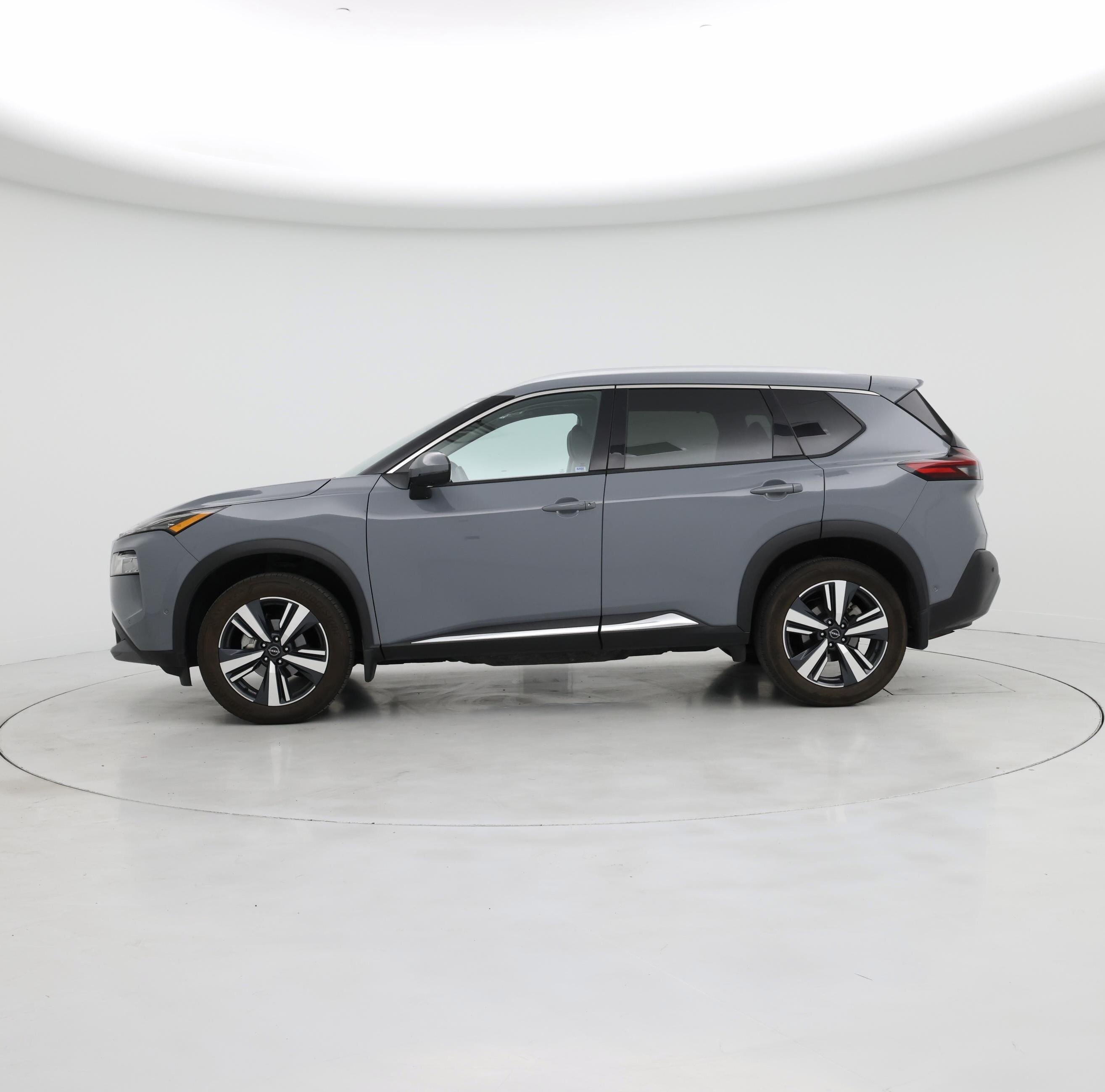 Thumbnail: 2023 Nissan Rogue - 3