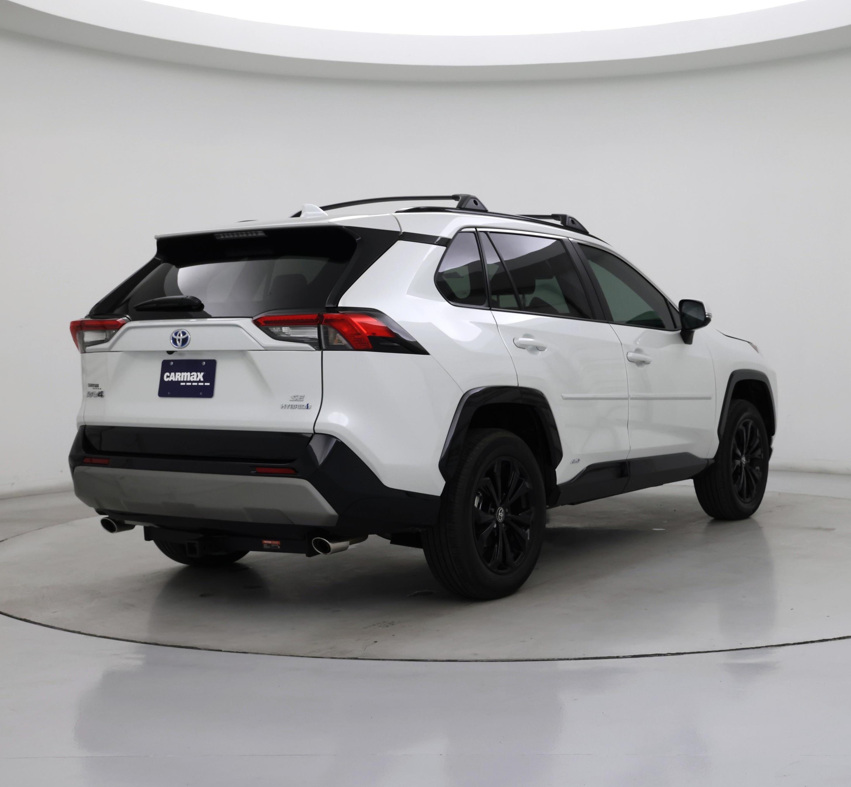 Thumbnail: 2024 Toyota RAV4 - 8