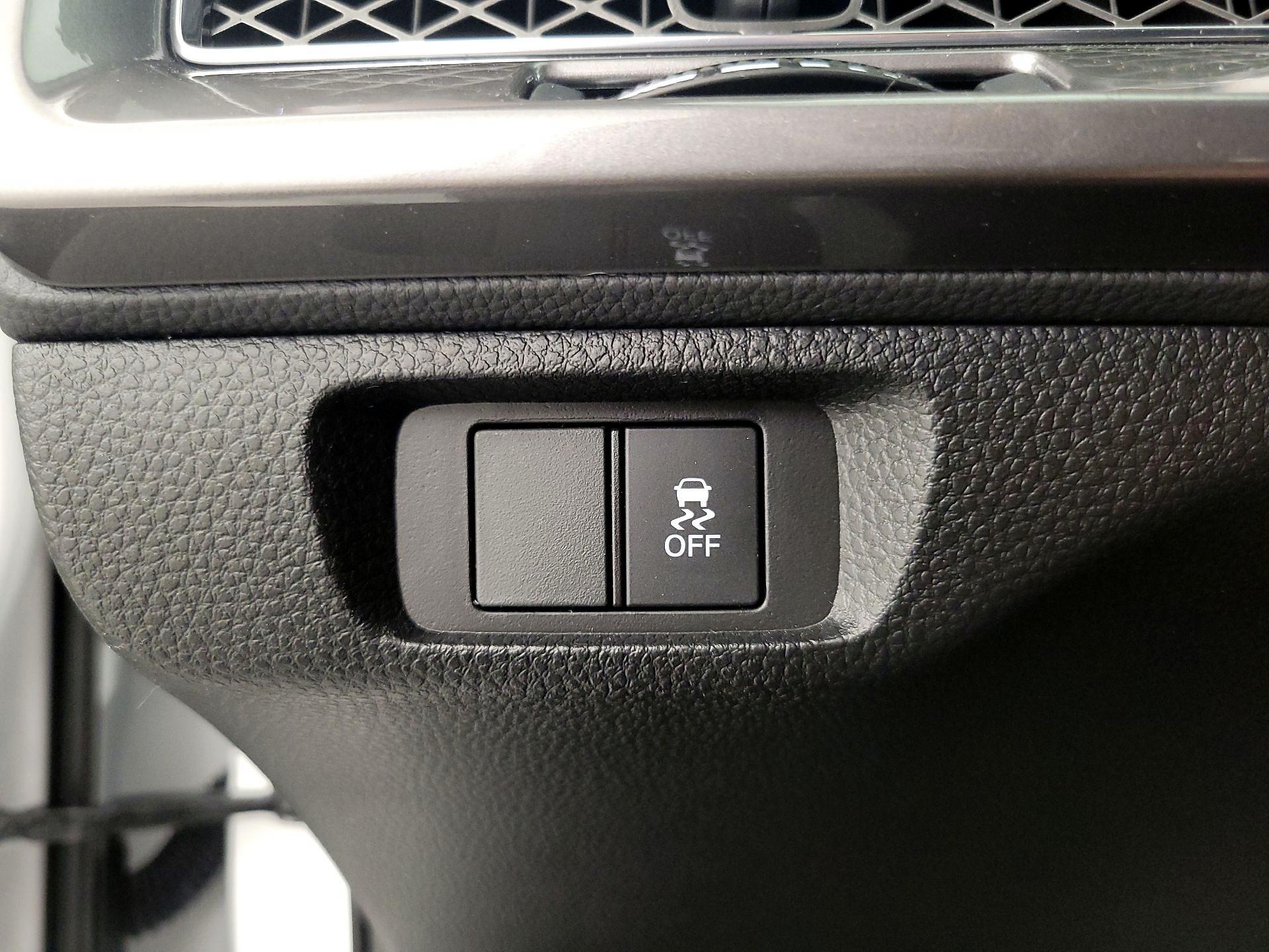 Thumbnail: 2025 Acura Integra - 13