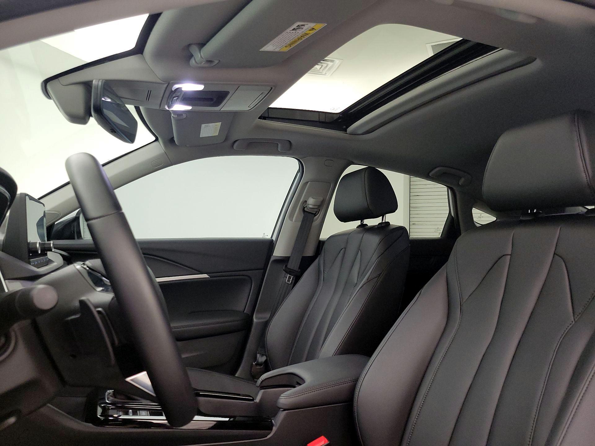 Thumbnail: 2025 Acura Integra - 19