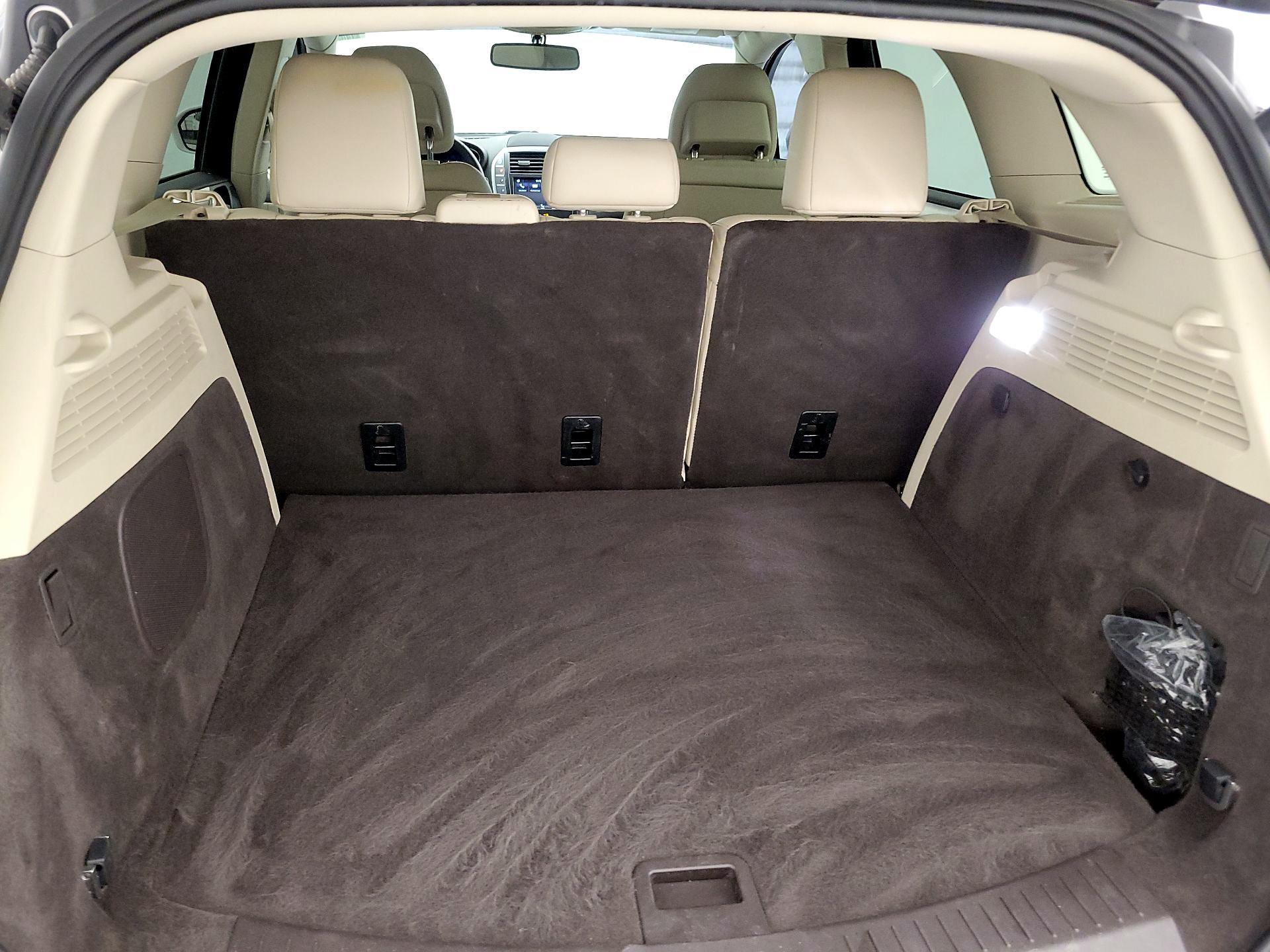 Thumbnail: 2019 Lincoln MKC - 20