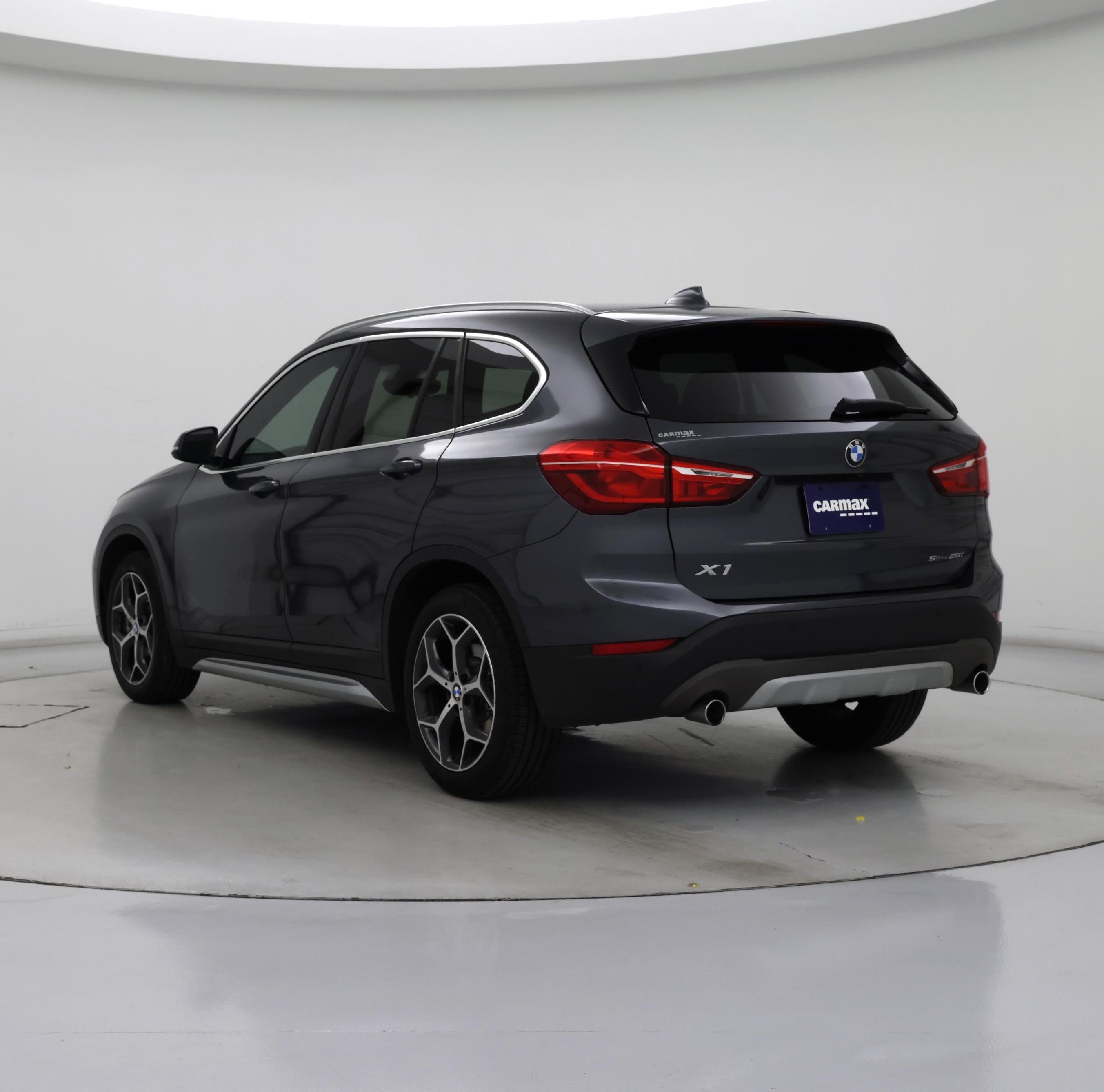 Thumbnail: 2018 BMW X1 - 2