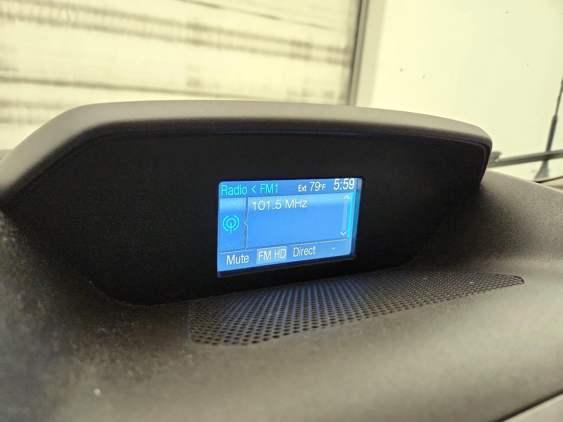 Thumbnail: 2015 Ford Transit Series - 15