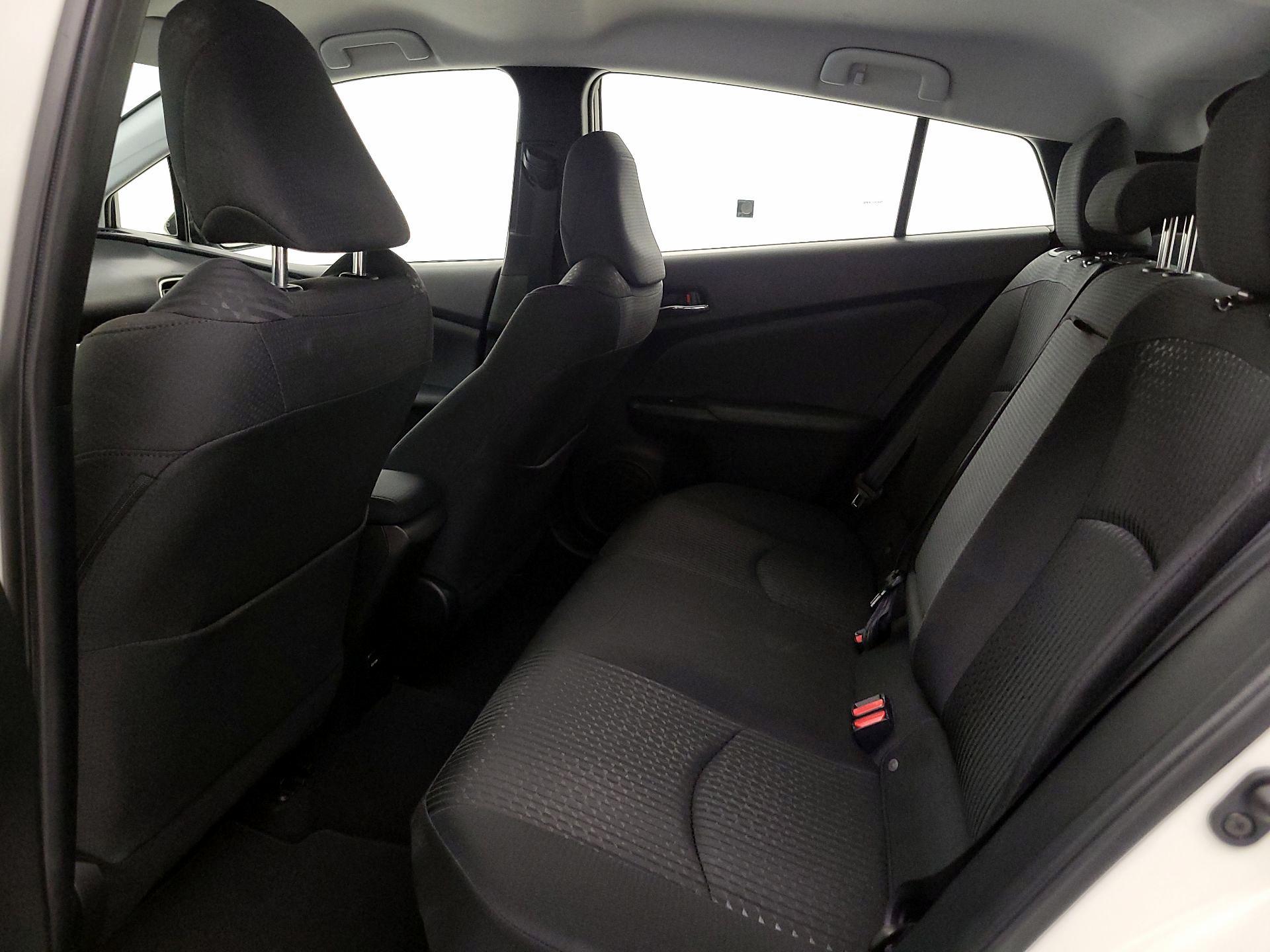 Thumbnail: 2016 Toyota Prius - 19