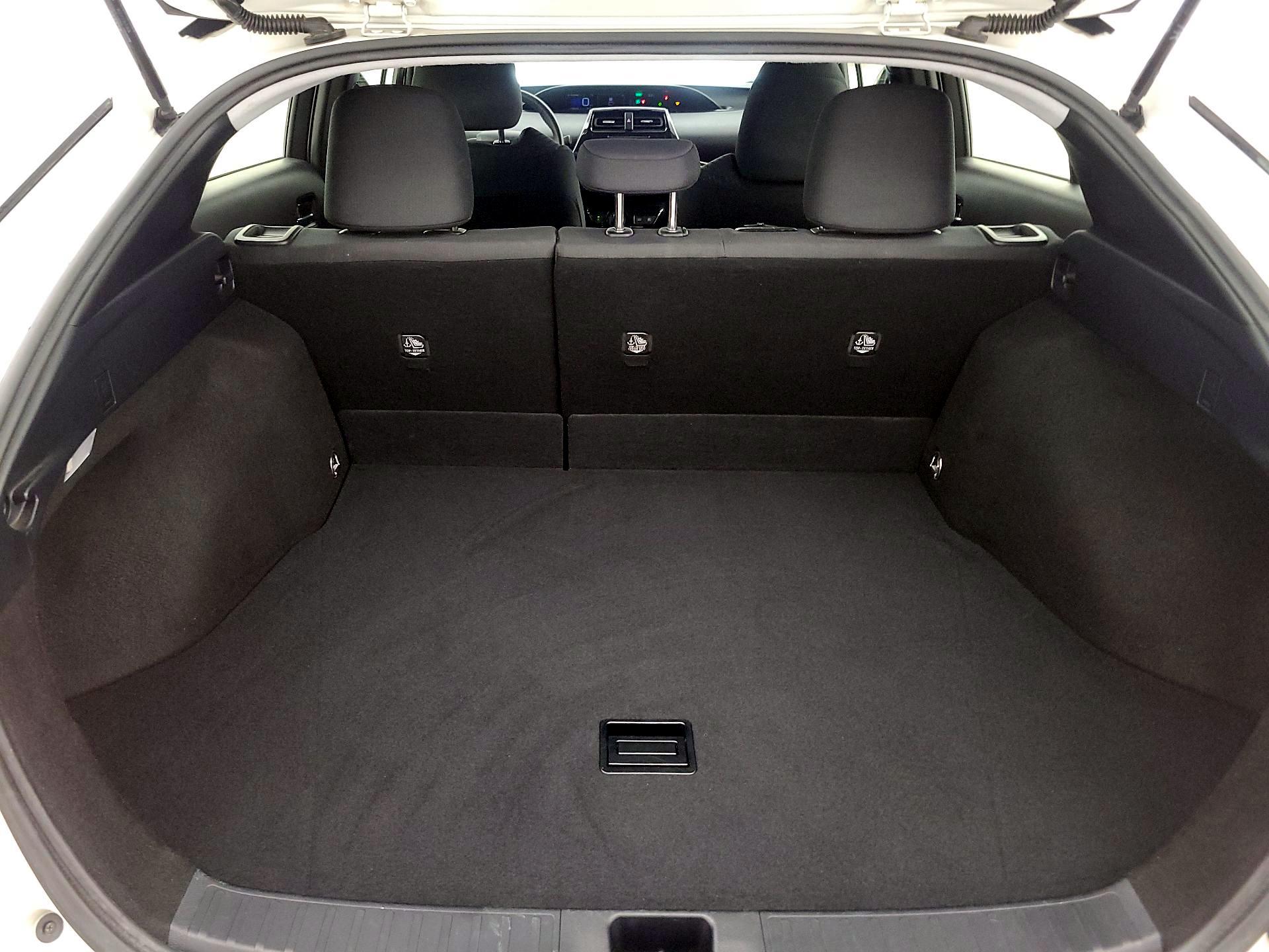 Thumbnail: 2016 Toyota Prius - 20