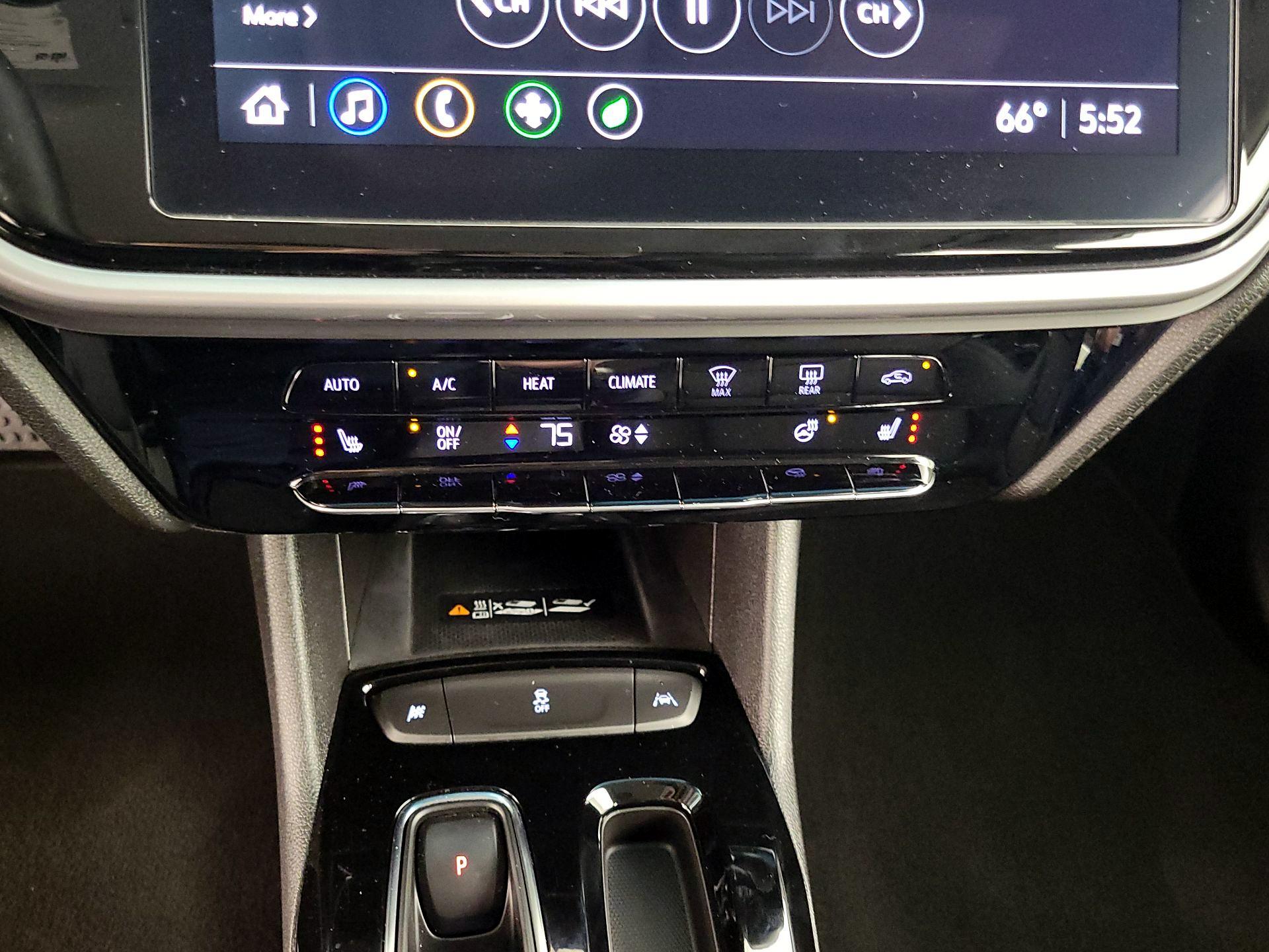 Thumbnail: 2023 Chevrolet Bolt EV - 16