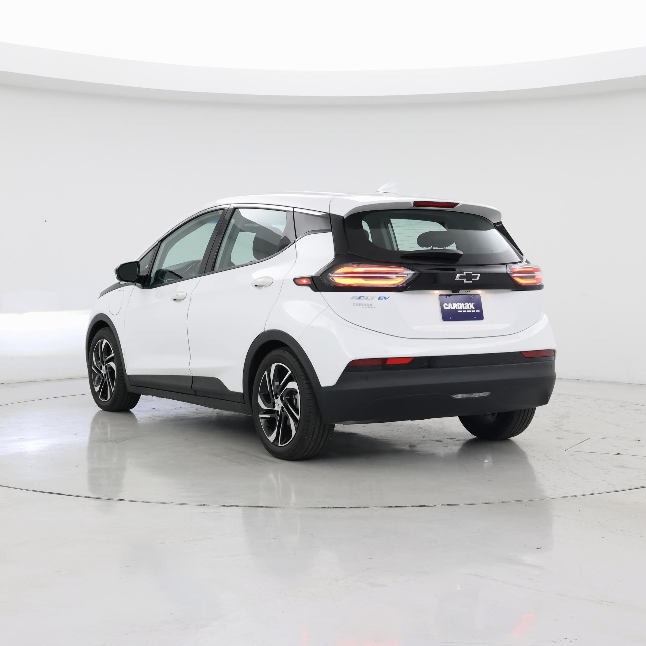 Thumbnail: 2023 Chevrolet Bolt EV - 2