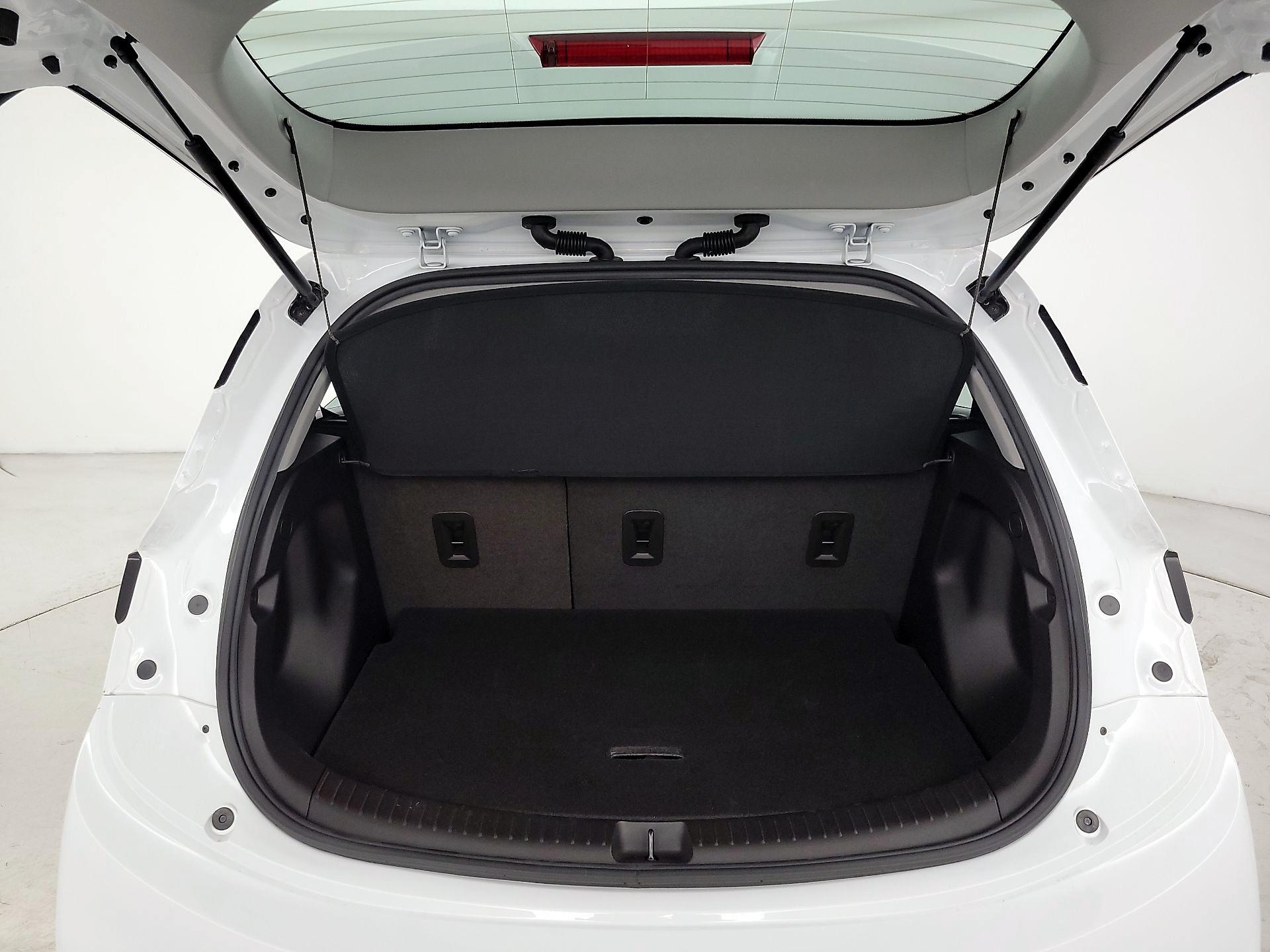 Thumbnail: 2023 Chevrolet Bolt EV - 20