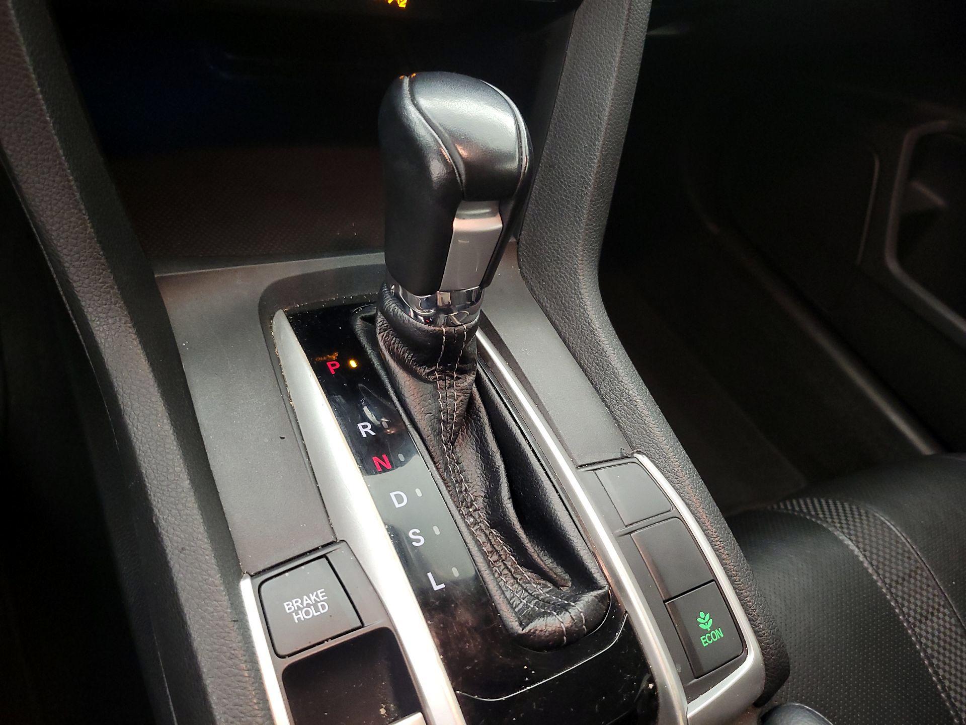 Thumbnail: 2020 Honda Civic - 17