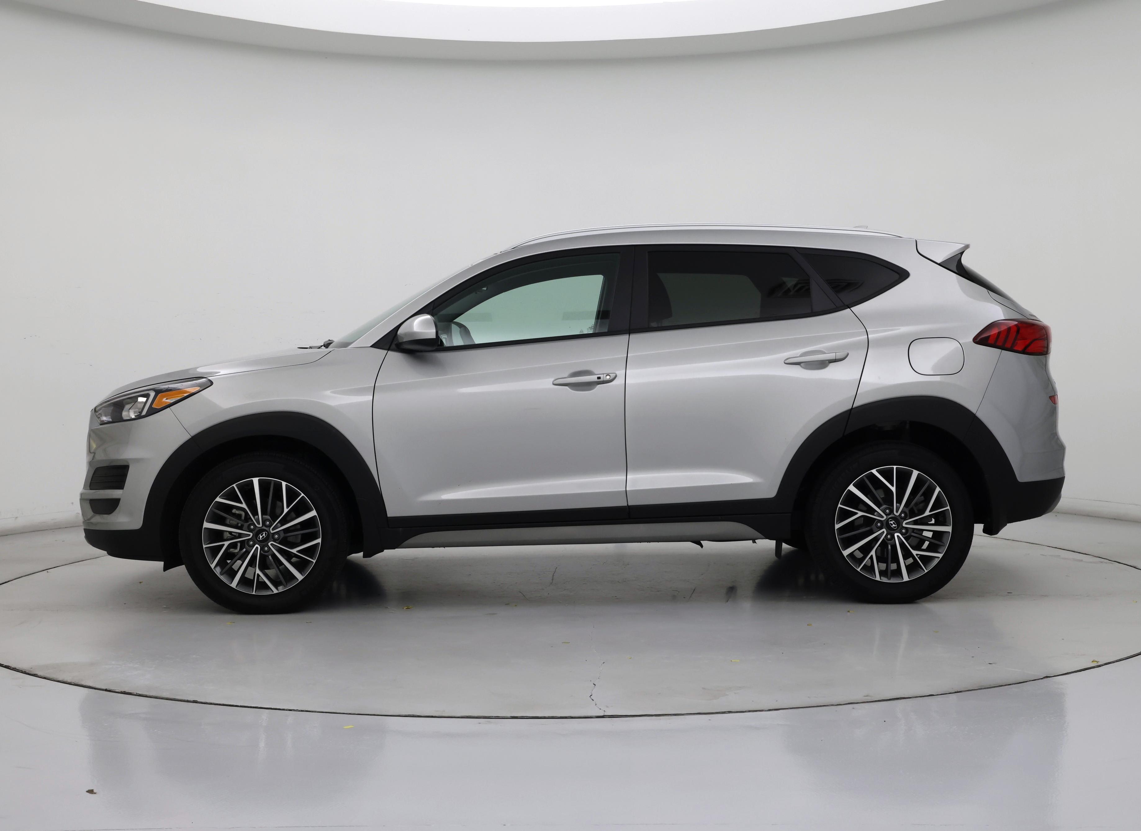 Thumbnail: 2020 Hyundai Tucson - 3
