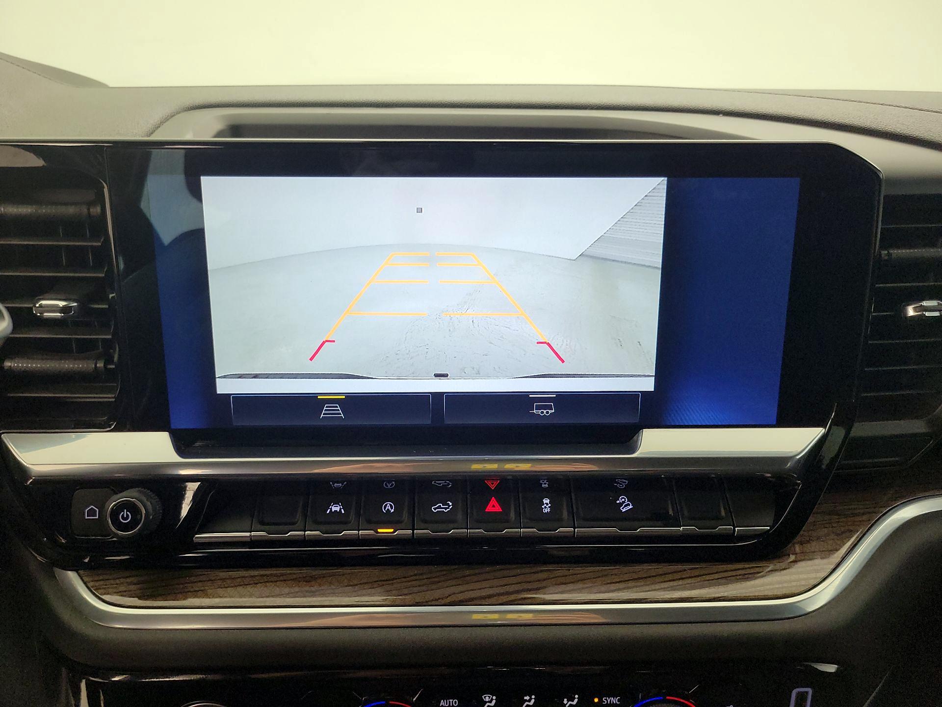 Thumbnail: 2022 Chevrolet Silverado 1500 - 14