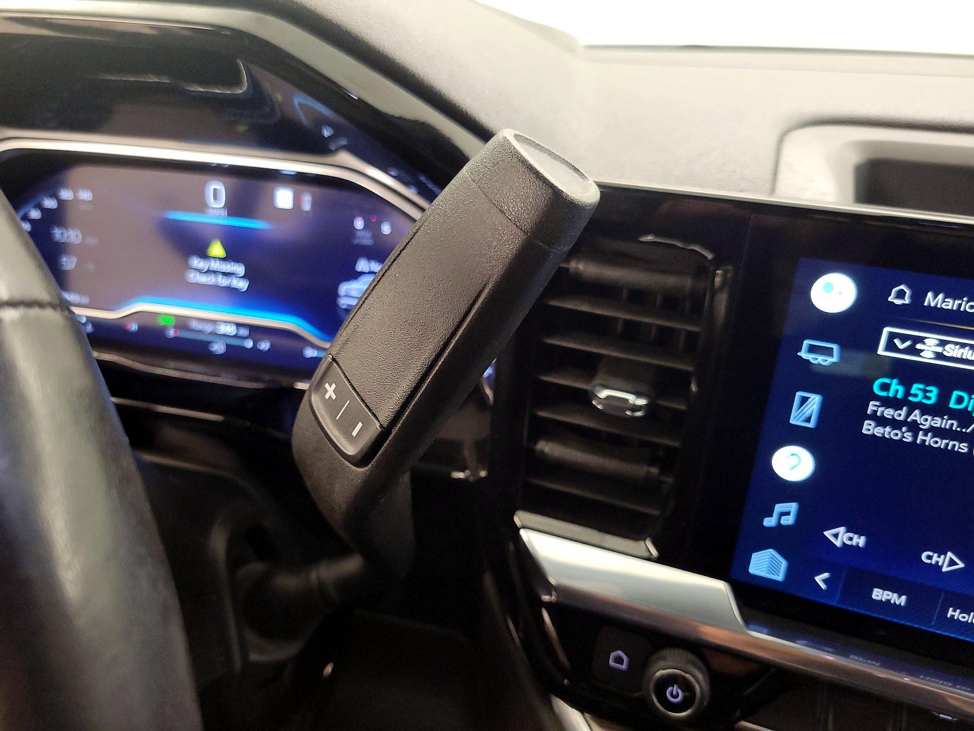 Thumbnail: 2022 Chevrolet Silverado 1500 - 17