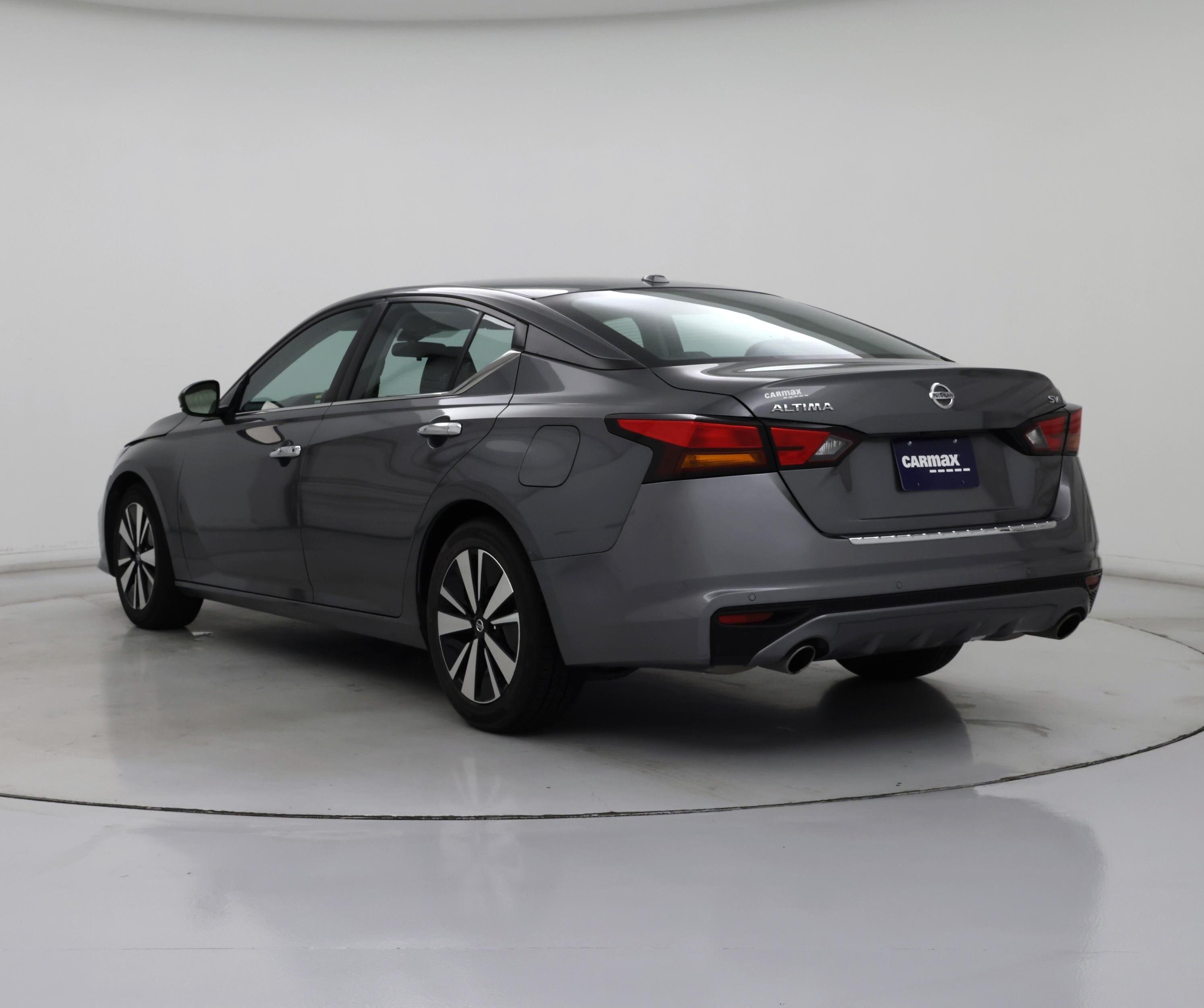 Thumbnail: 2022 Nissan Altima - 2