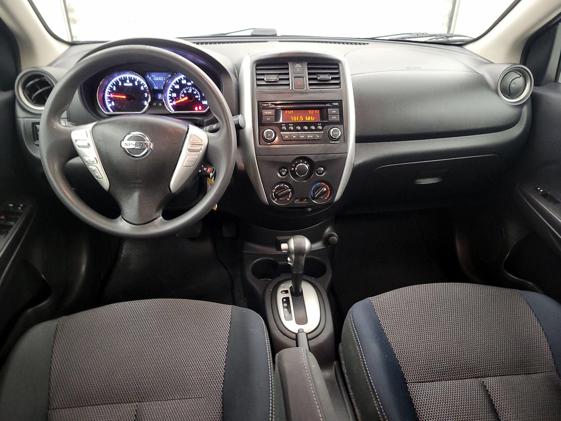 Thumbnail: 2017 Nissan Versa - 9