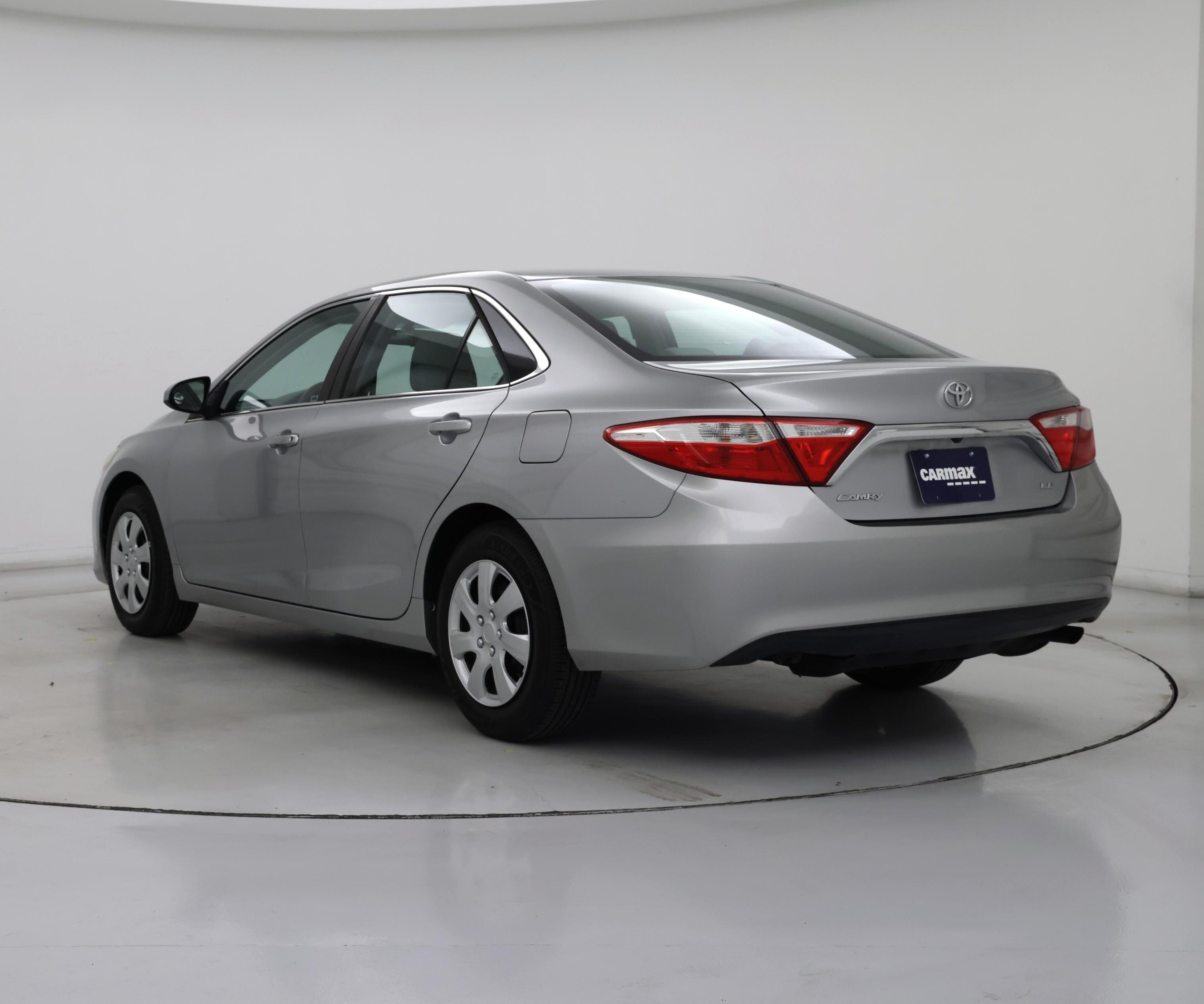 Thumbnail: 2015 Toyota Camry - 2