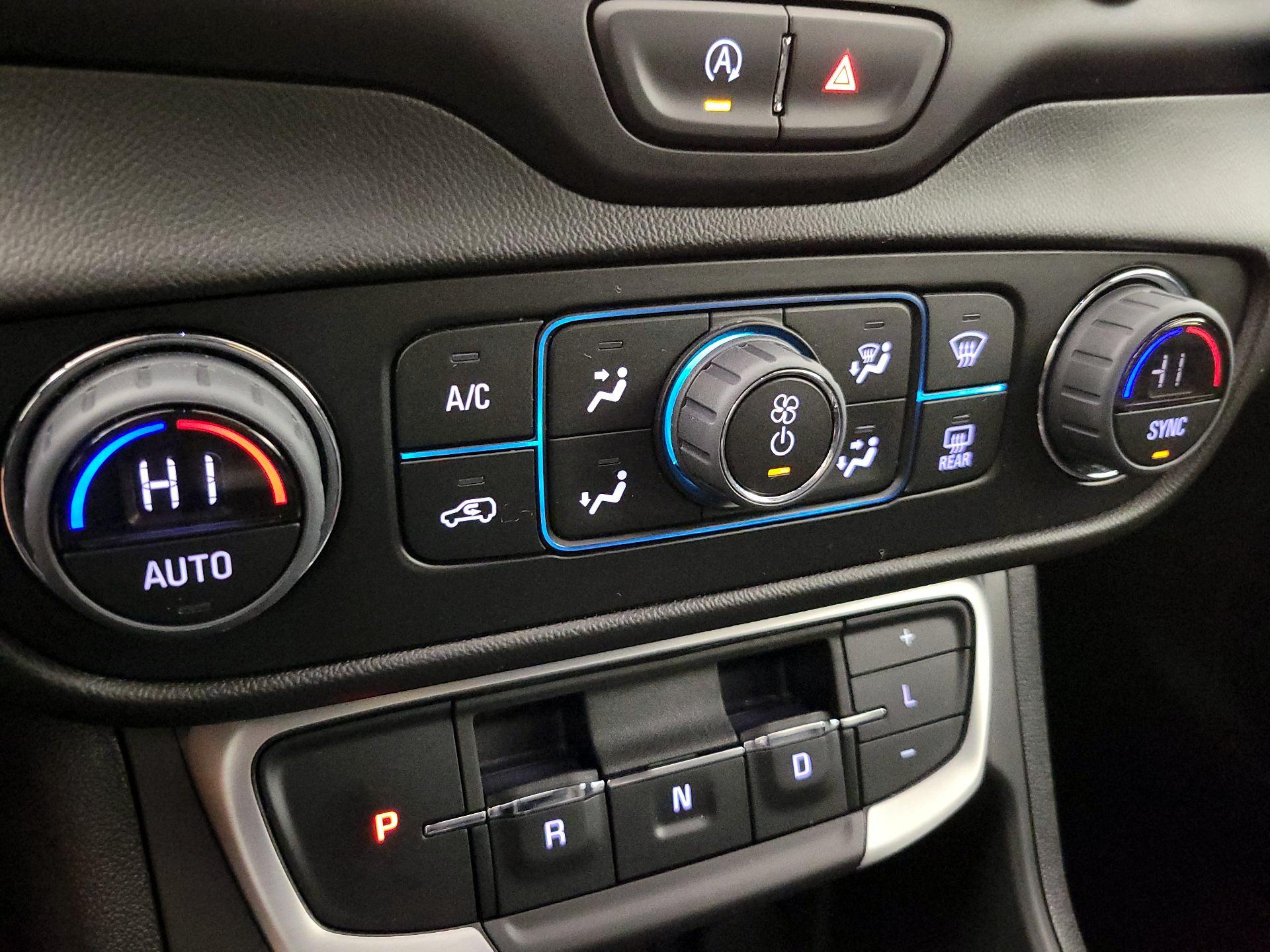 Thumbnail: 2023 GMC Terrain - 16